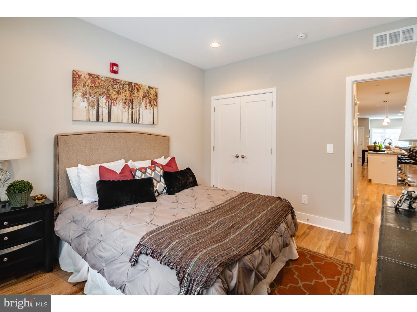 OLDE KENSINGTON - Residential Income