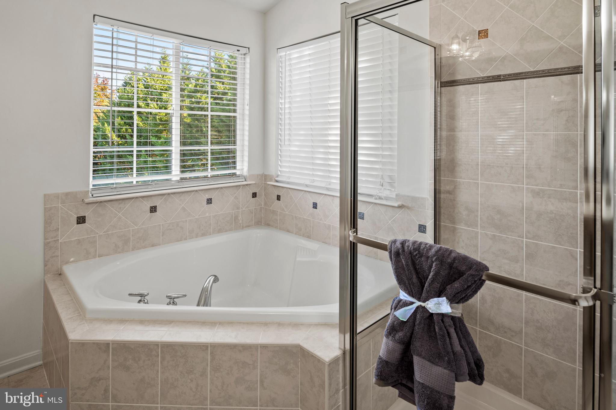 NORTH BROOK - Residential