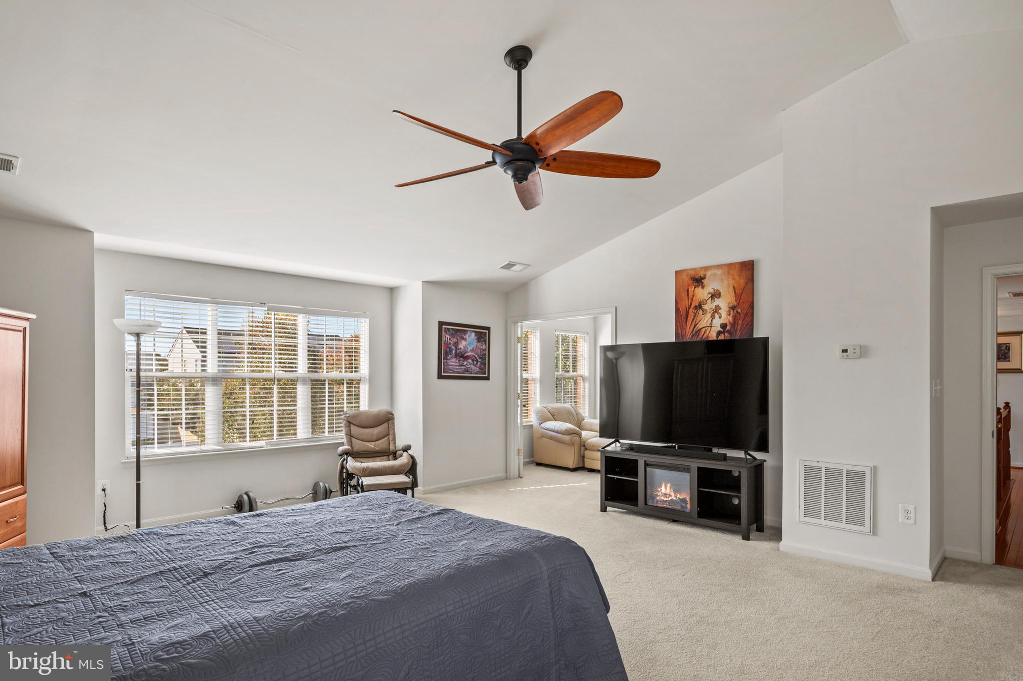 NORTH BROOK - Residential