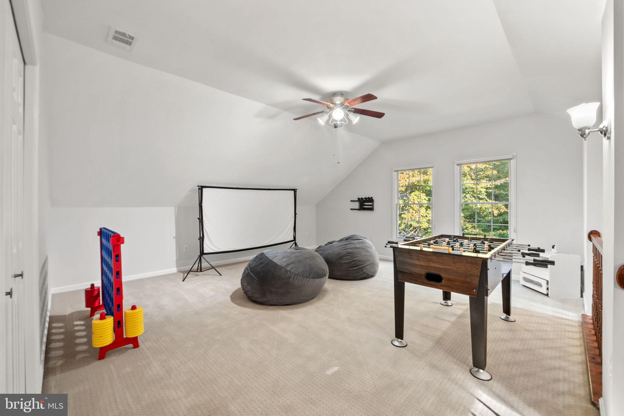 BATTERSEA ON THE BAY - Residential