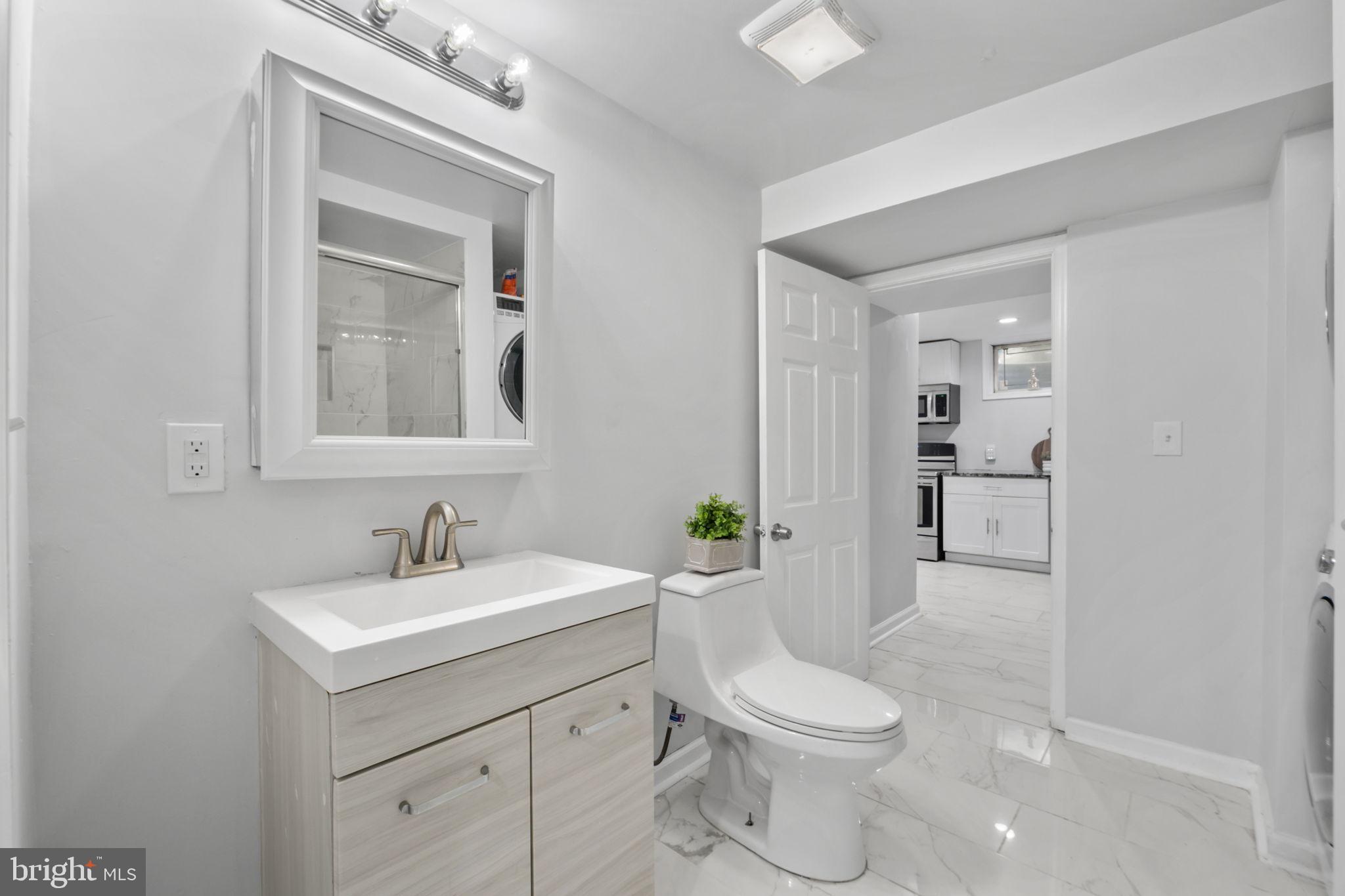 BATTERSEA ON THE BAY - Residential