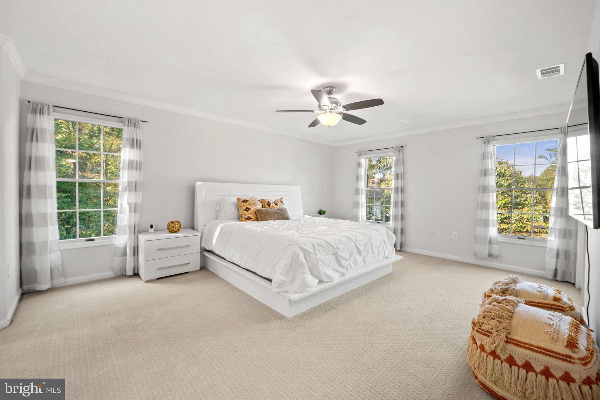 BATTERSEA ON THE BAY - Residential