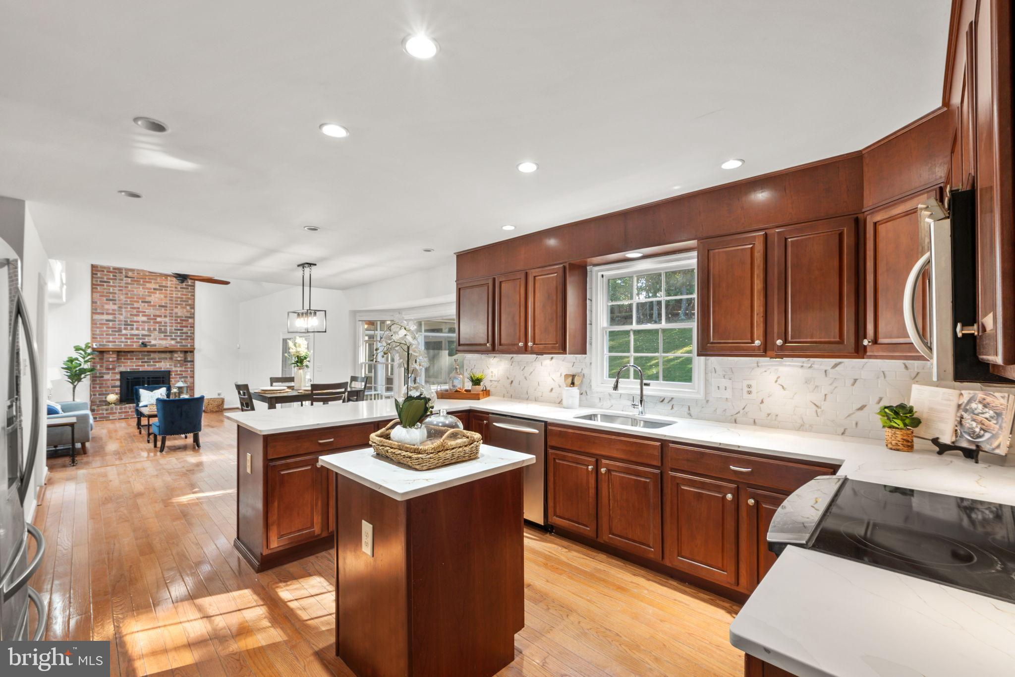 10805 BLACKPOWDER COURT