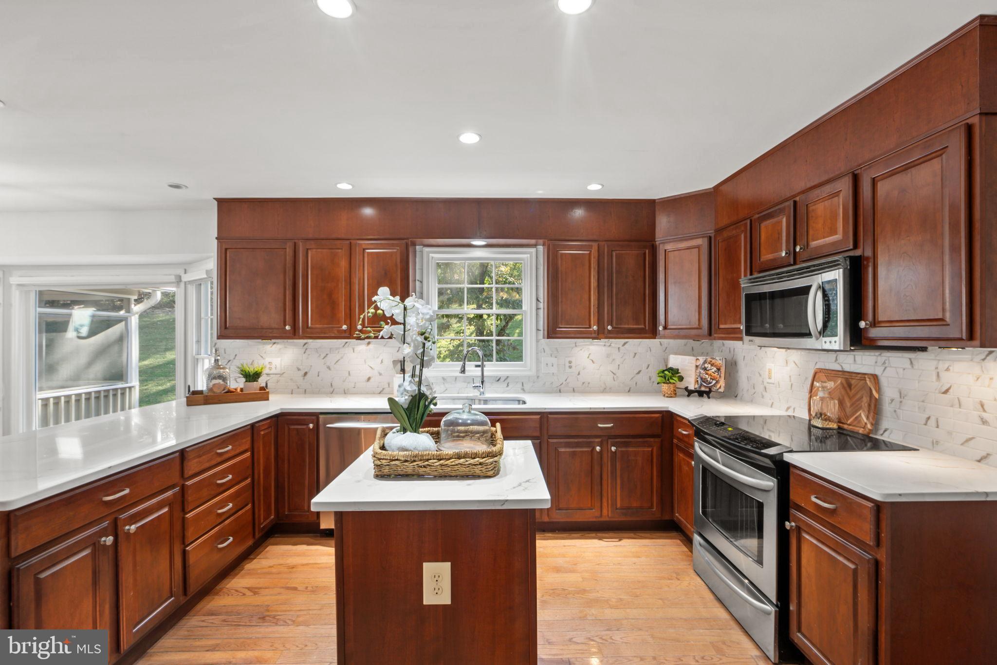 10805 BLACKPOWDER COURT