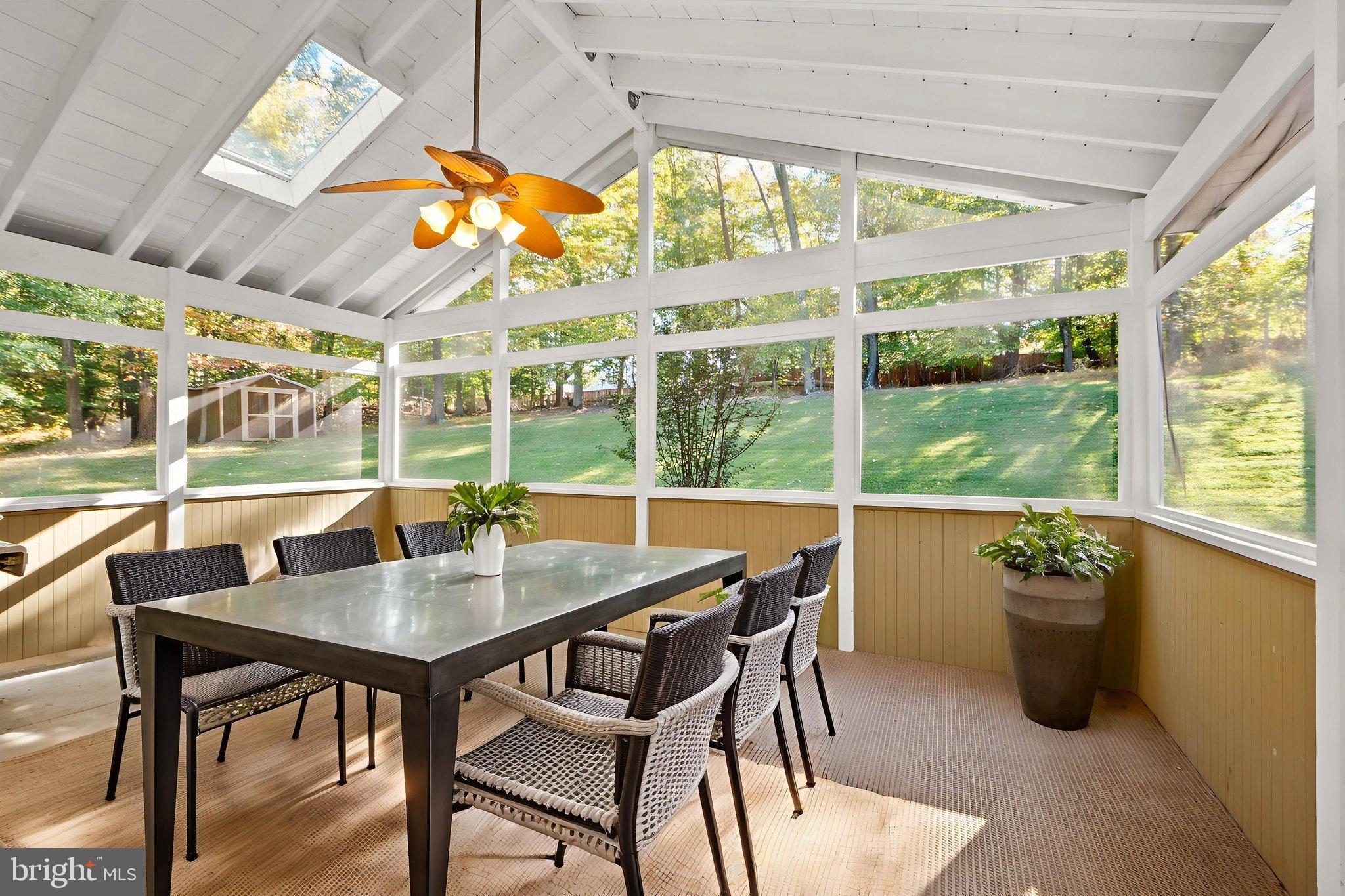 BATTERSEA ON THE BAY - Residential