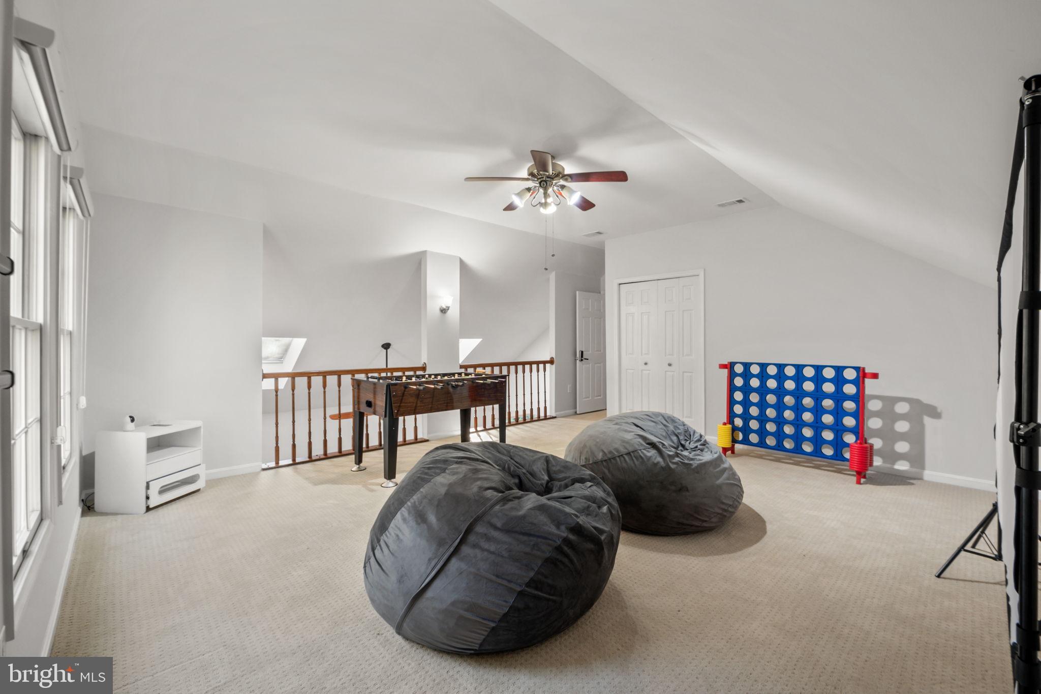 BATTERSEA ON THE BAY - Residential