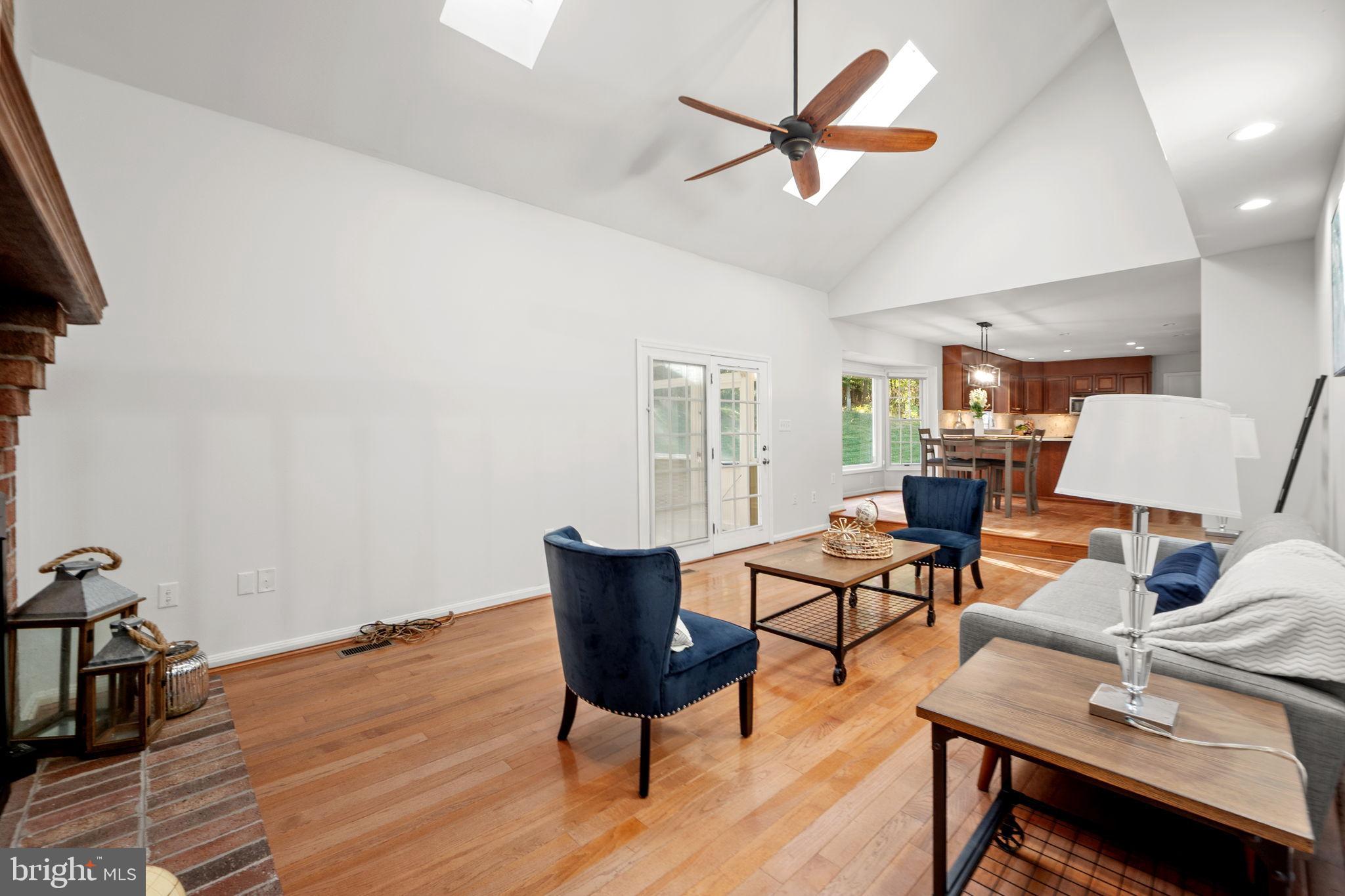 BATTERSEA ON THE BAY - Residential