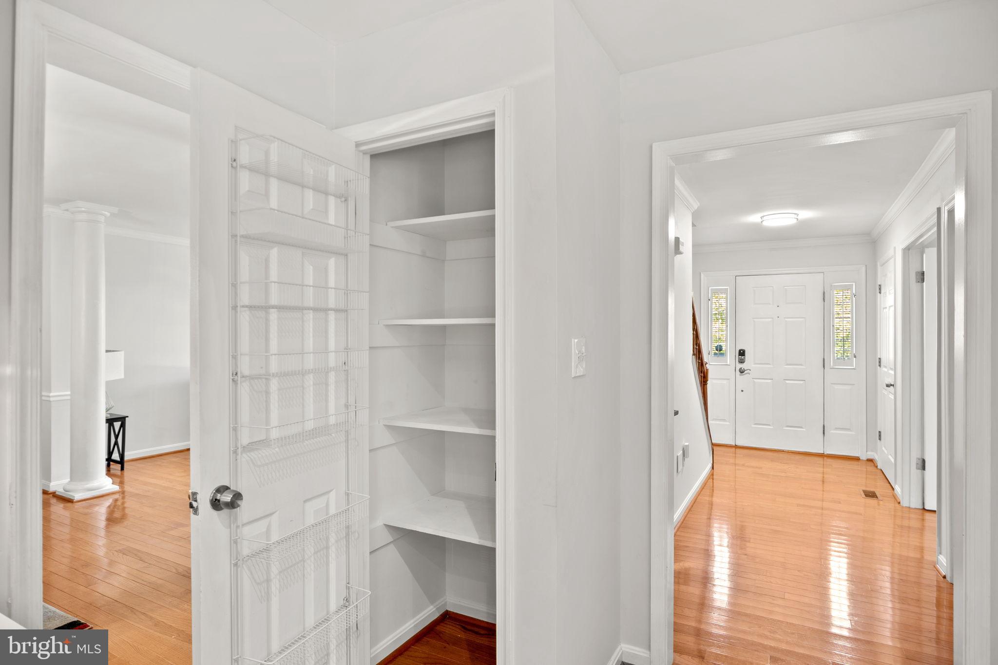 BATTERSEA ON THE BAY - Residential