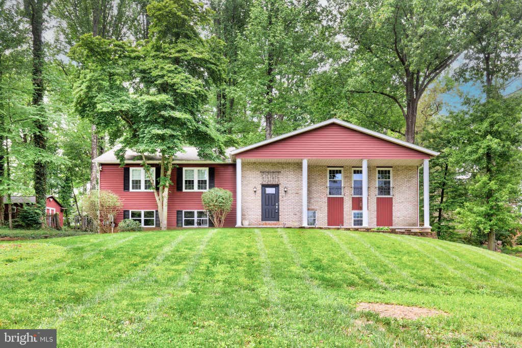 Photo of 2711 Overview Road, HAMPSTEAD, MD 21074 (MLS # MDCR2034284)