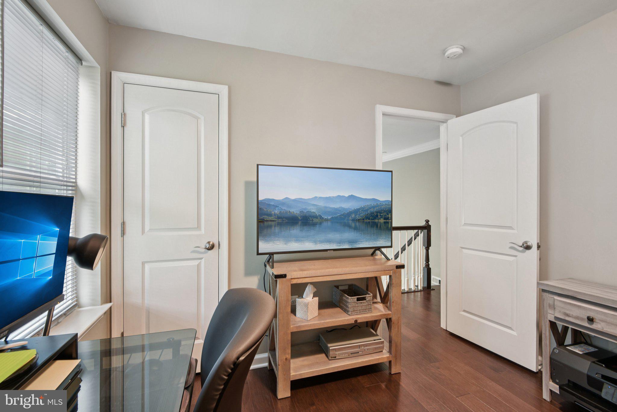 SOUTH GLYMONT SUB - Residential