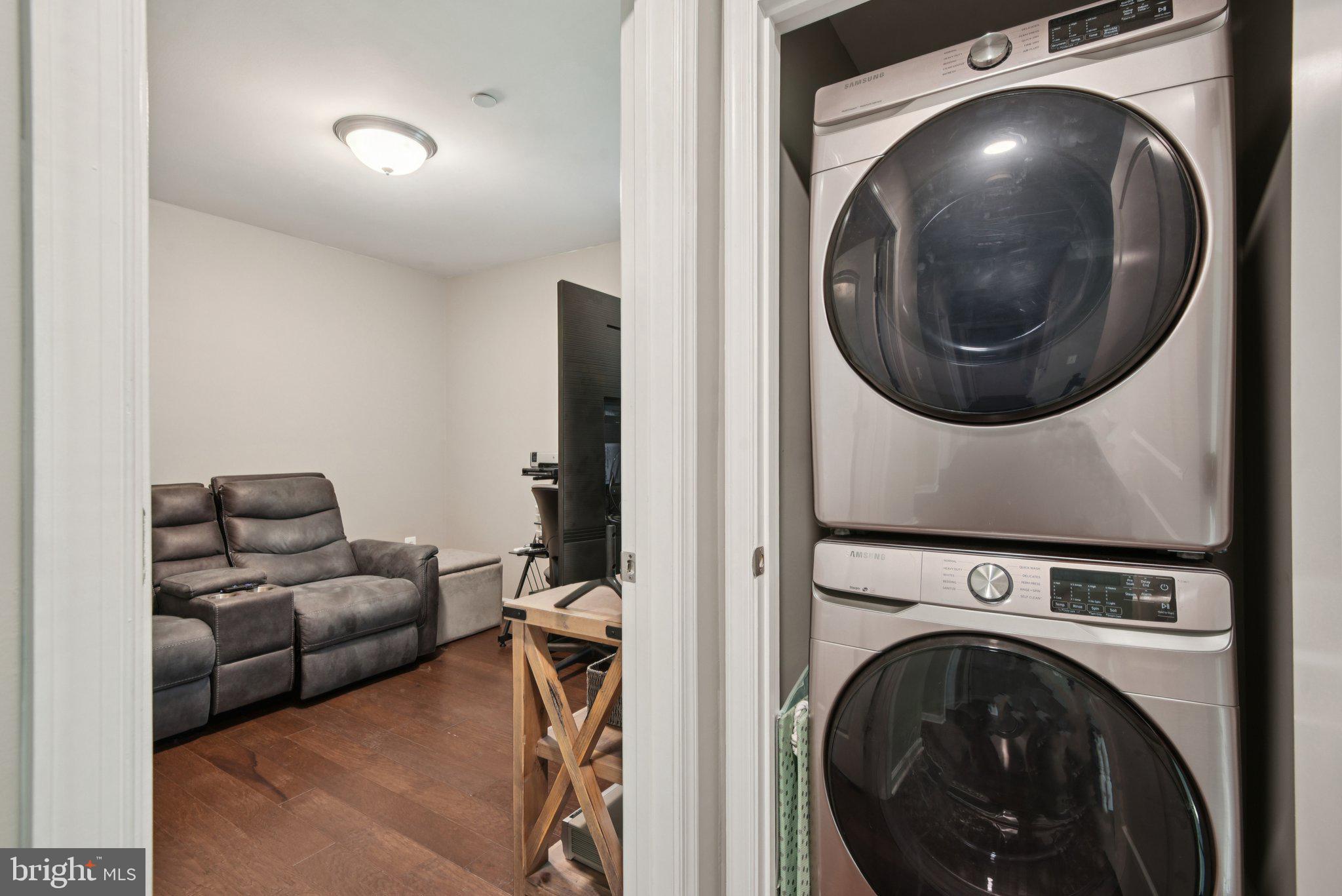 SOUTH GLYMONT SUB - Residential