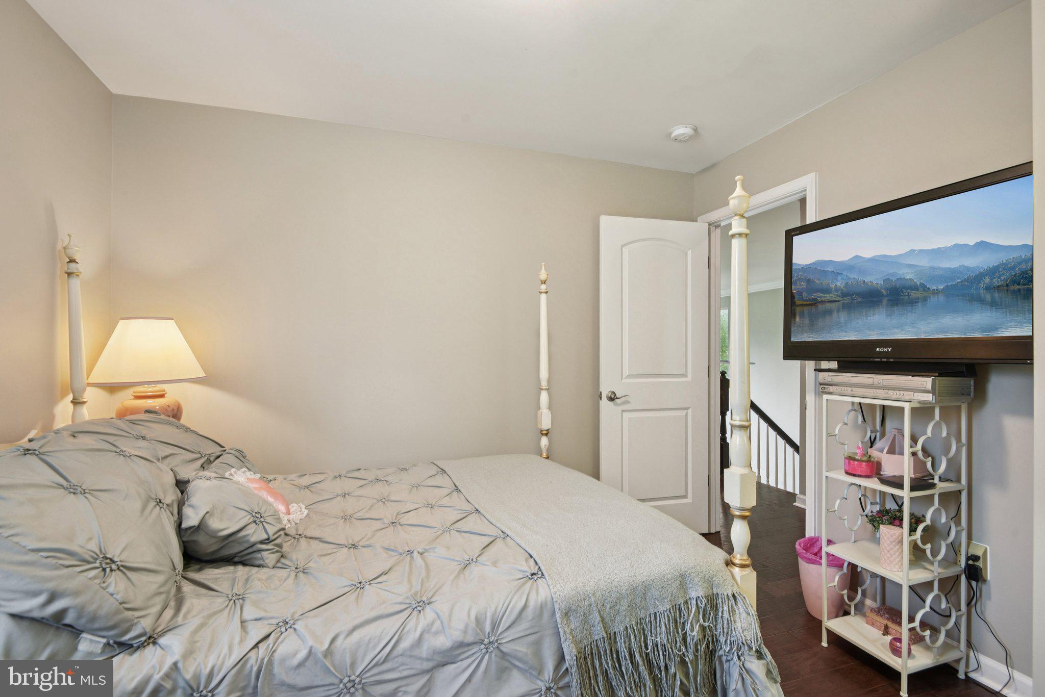 SOUTH GLYMONT SUB - Residential