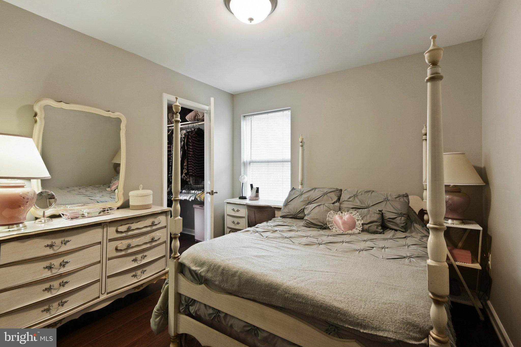 SOUTH GLYMONT SUB - Residential