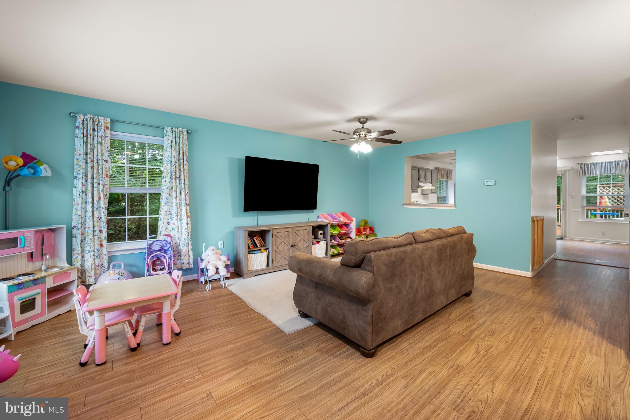 4200 GOODSON COURT