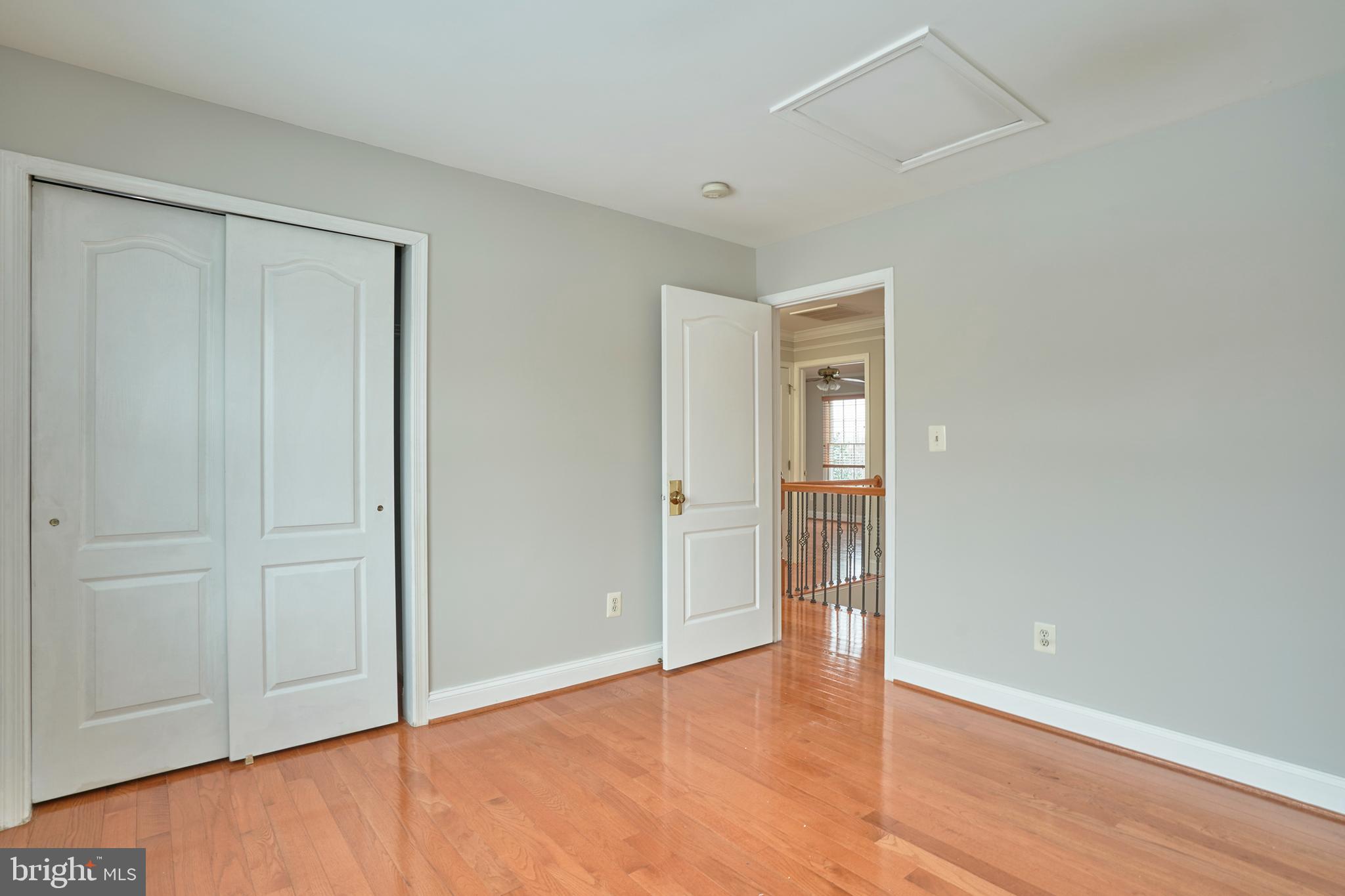 LOUDOUN VALLEY ESTATES - Residential Lease