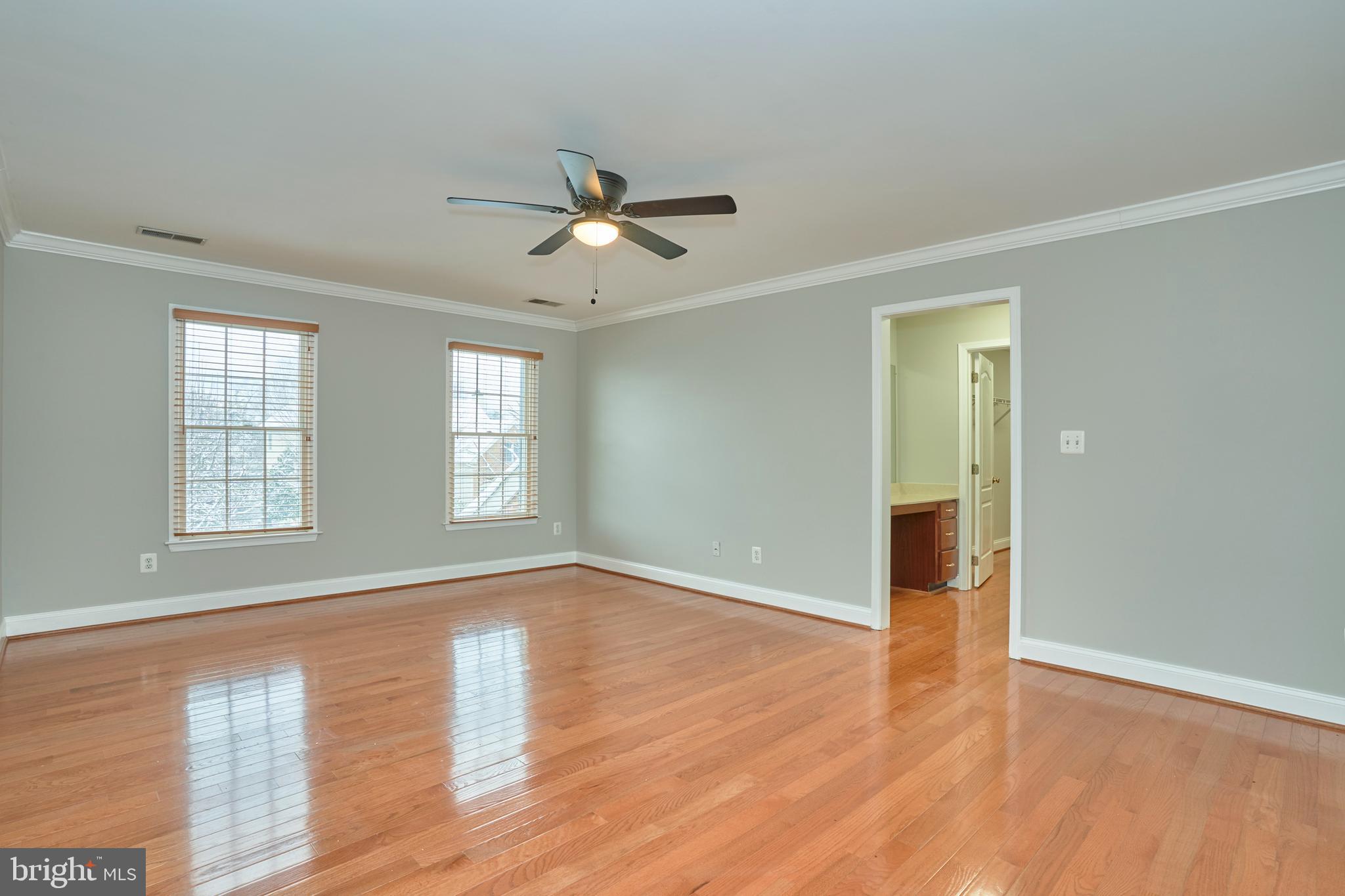 LOUDOUN VALLEY ESTATES - Residential Lease