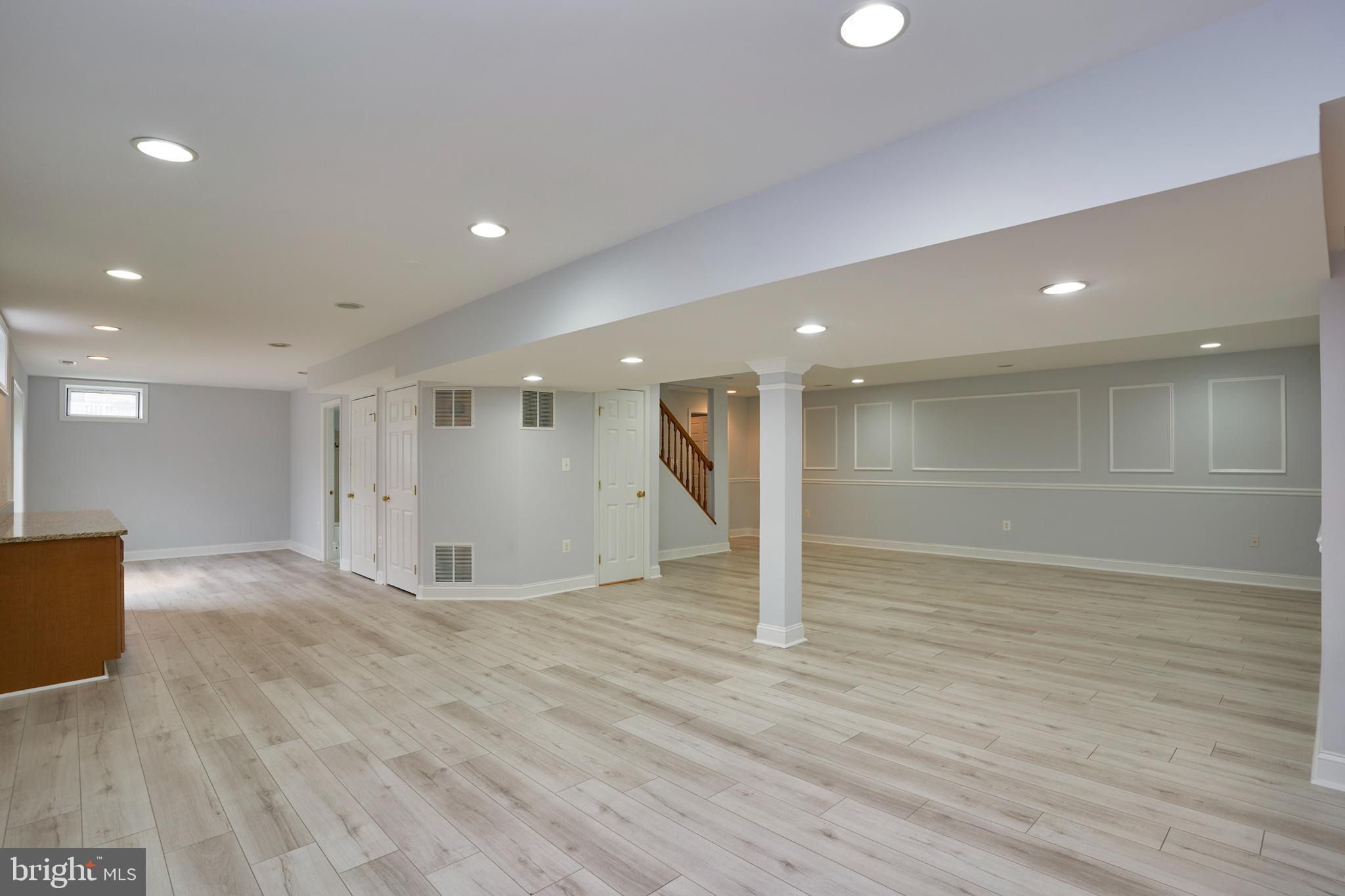 LOUDOUN VALLEY ESTATES - Residential Lease