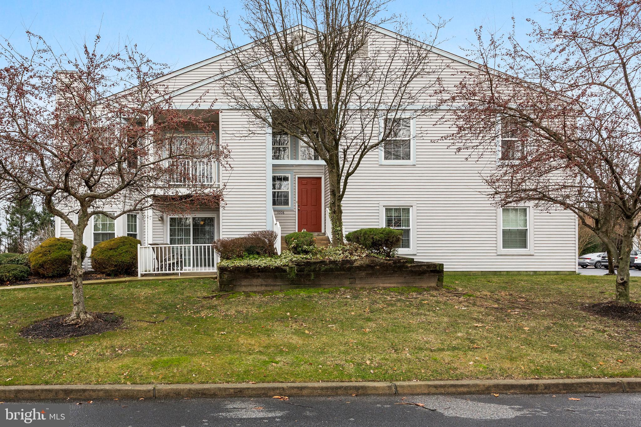 1008 SWEETWATER DRIVE
