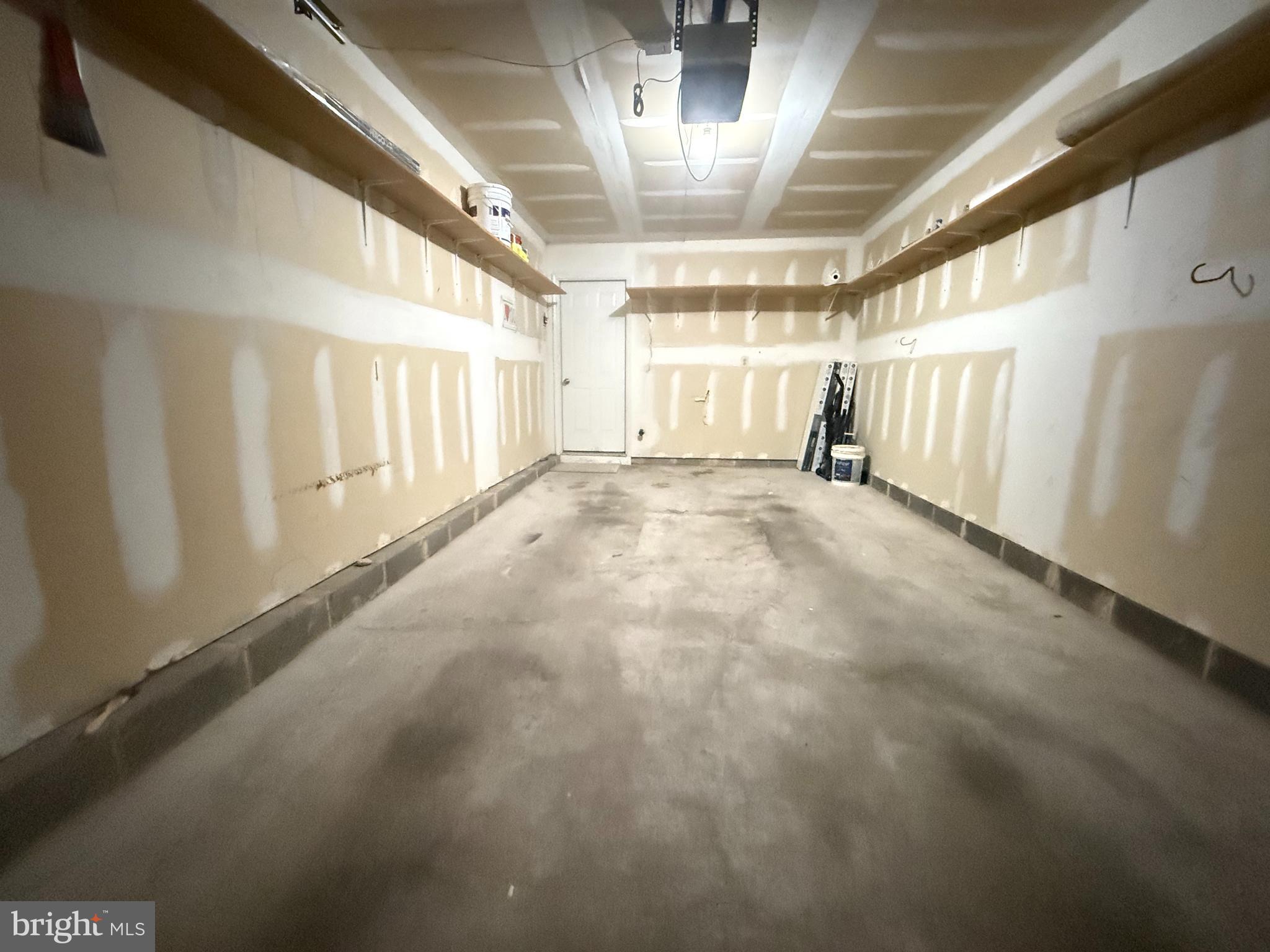 BROOKSTONE - Residential Lease