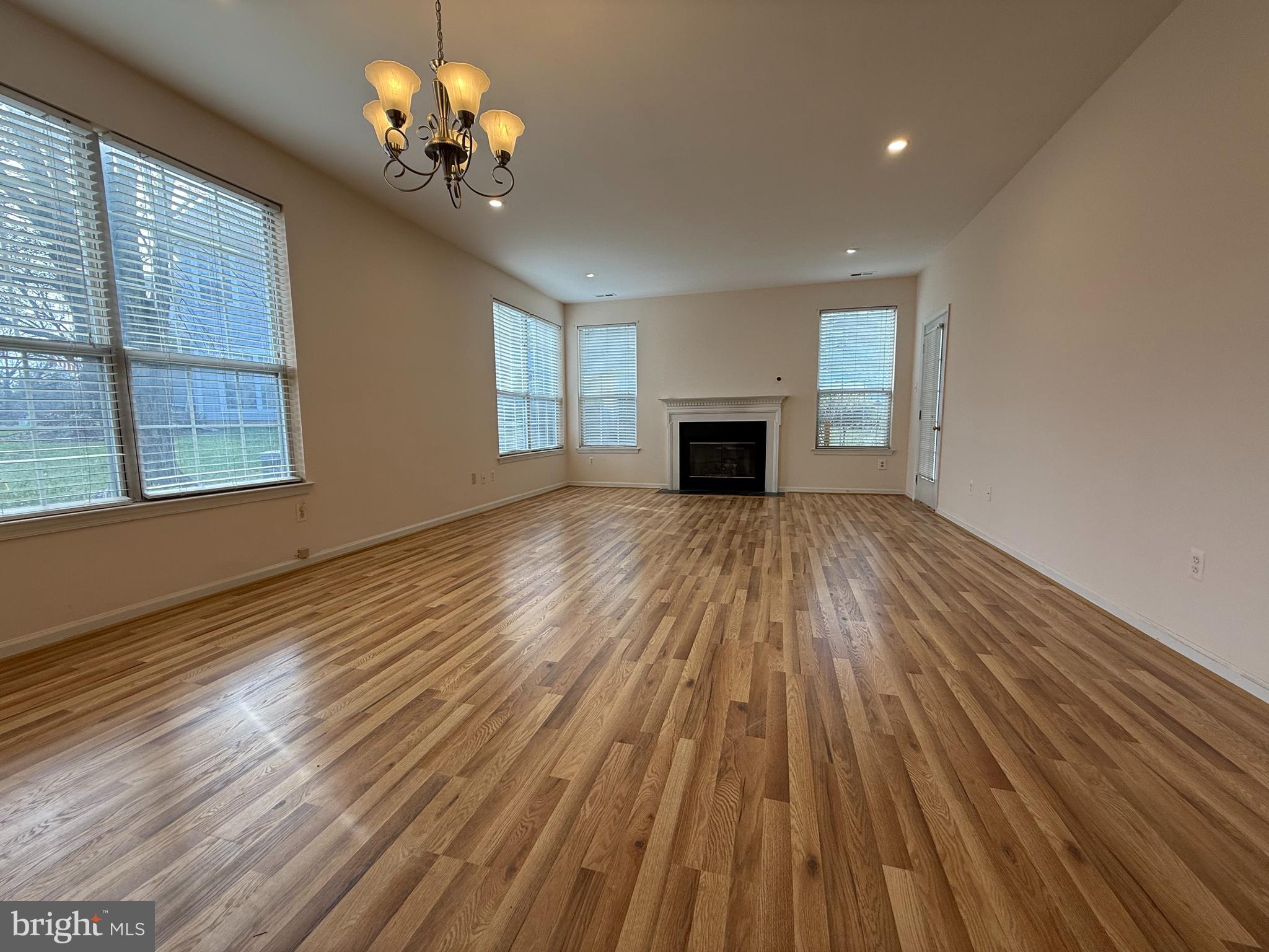 BROOKSTONE - Residential Lease