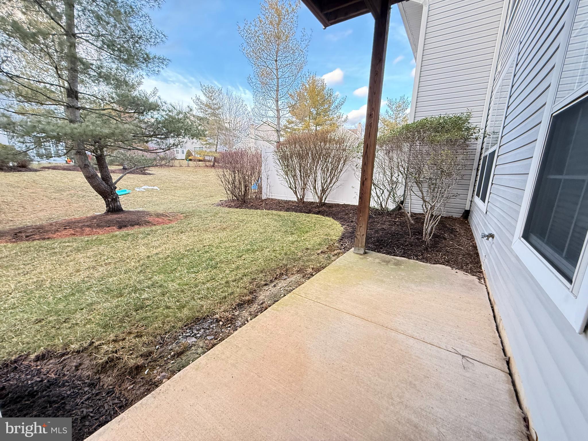 BROOKSTONE - Residential Lease