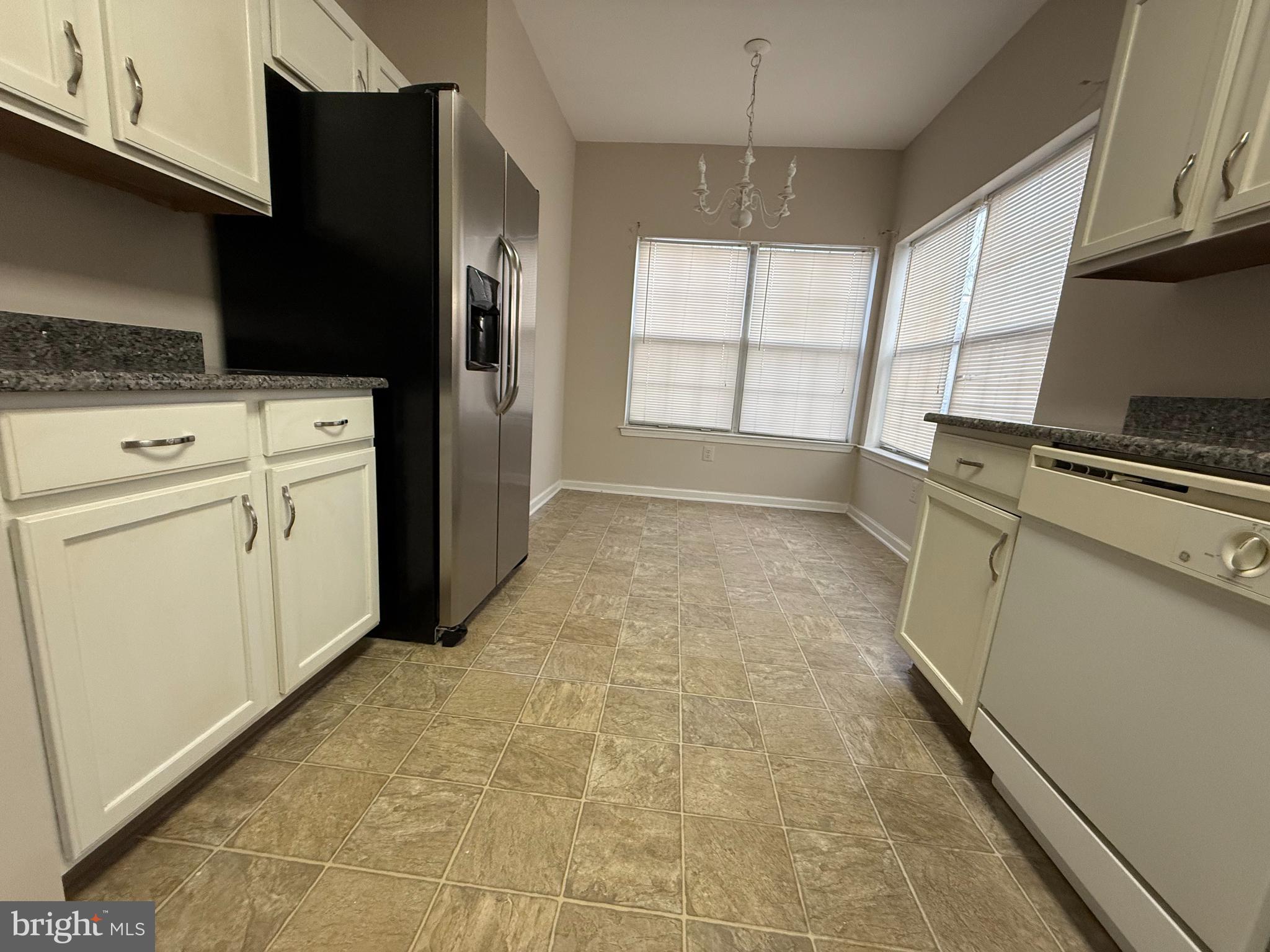 BROOKSTONE - Residential Lease