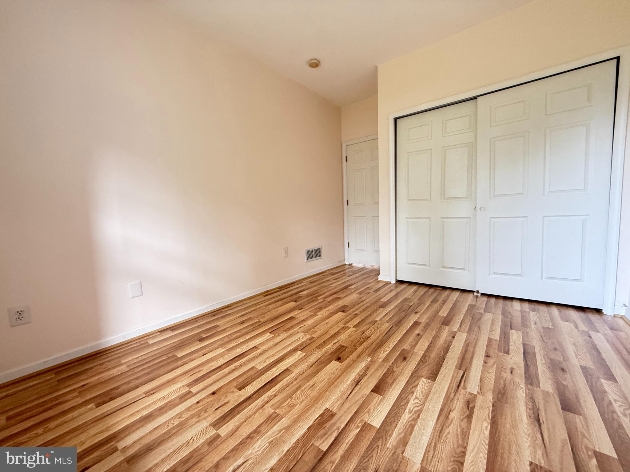 BROOKSTONE - Residential Lease