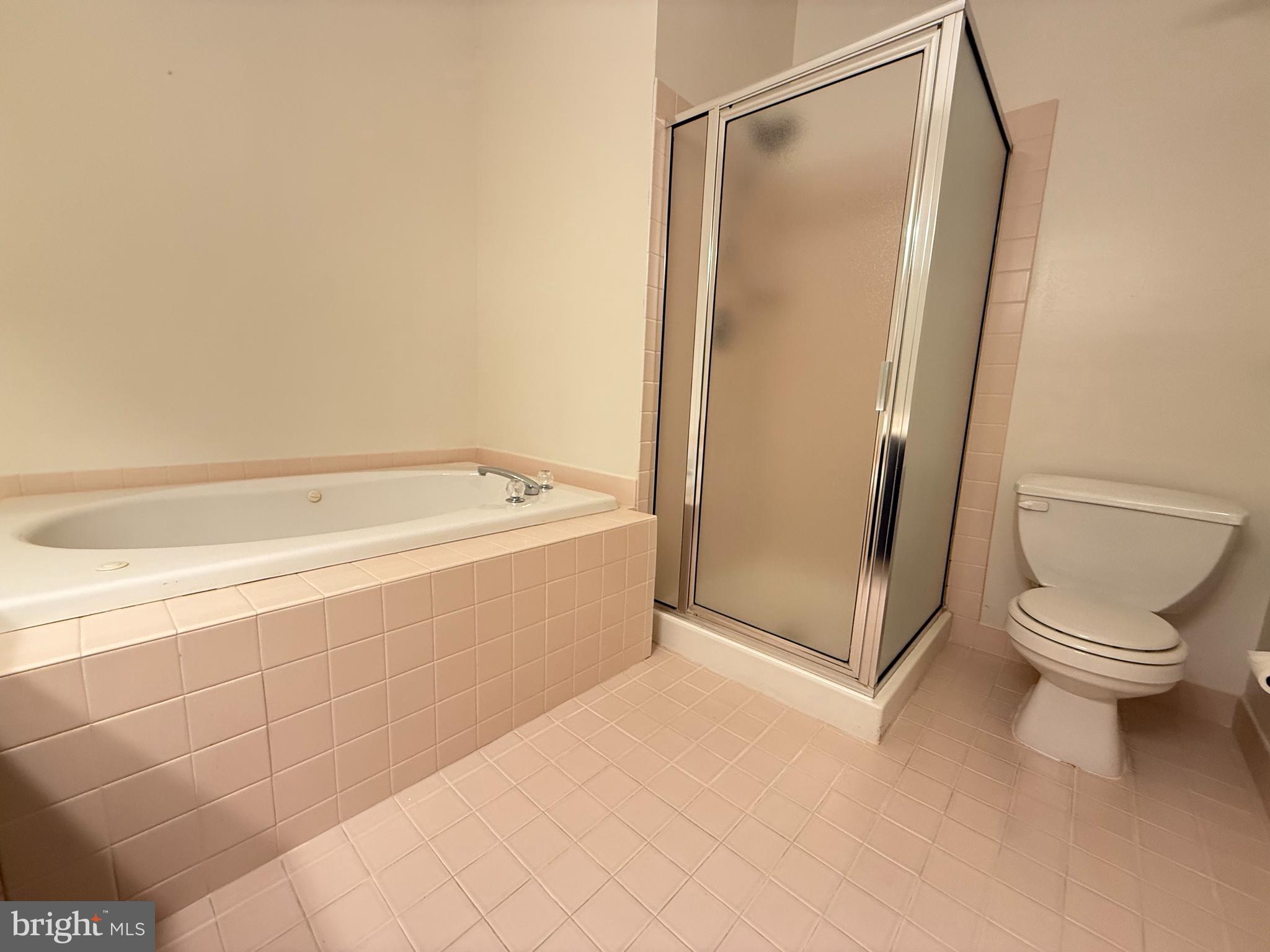 BROOKSTONE - Residential Lease