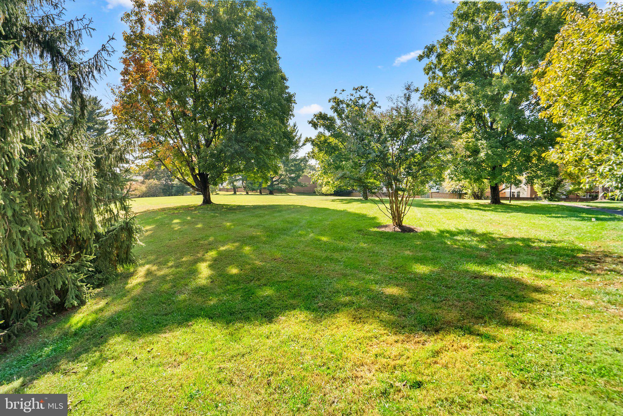 STEDWICK TOWNHOUSES - Residential