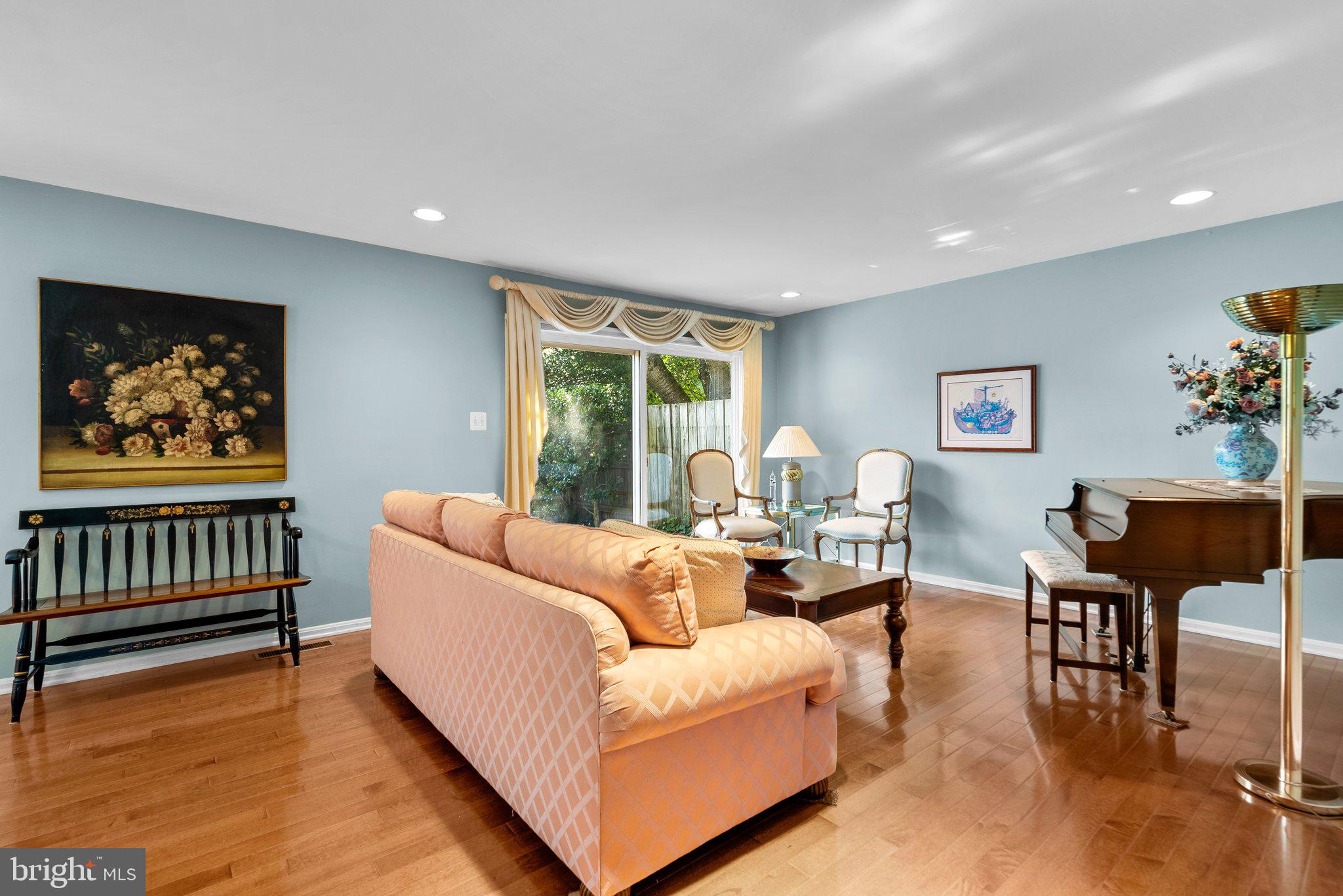 STEDWICK TOWNHOUSES - Residential