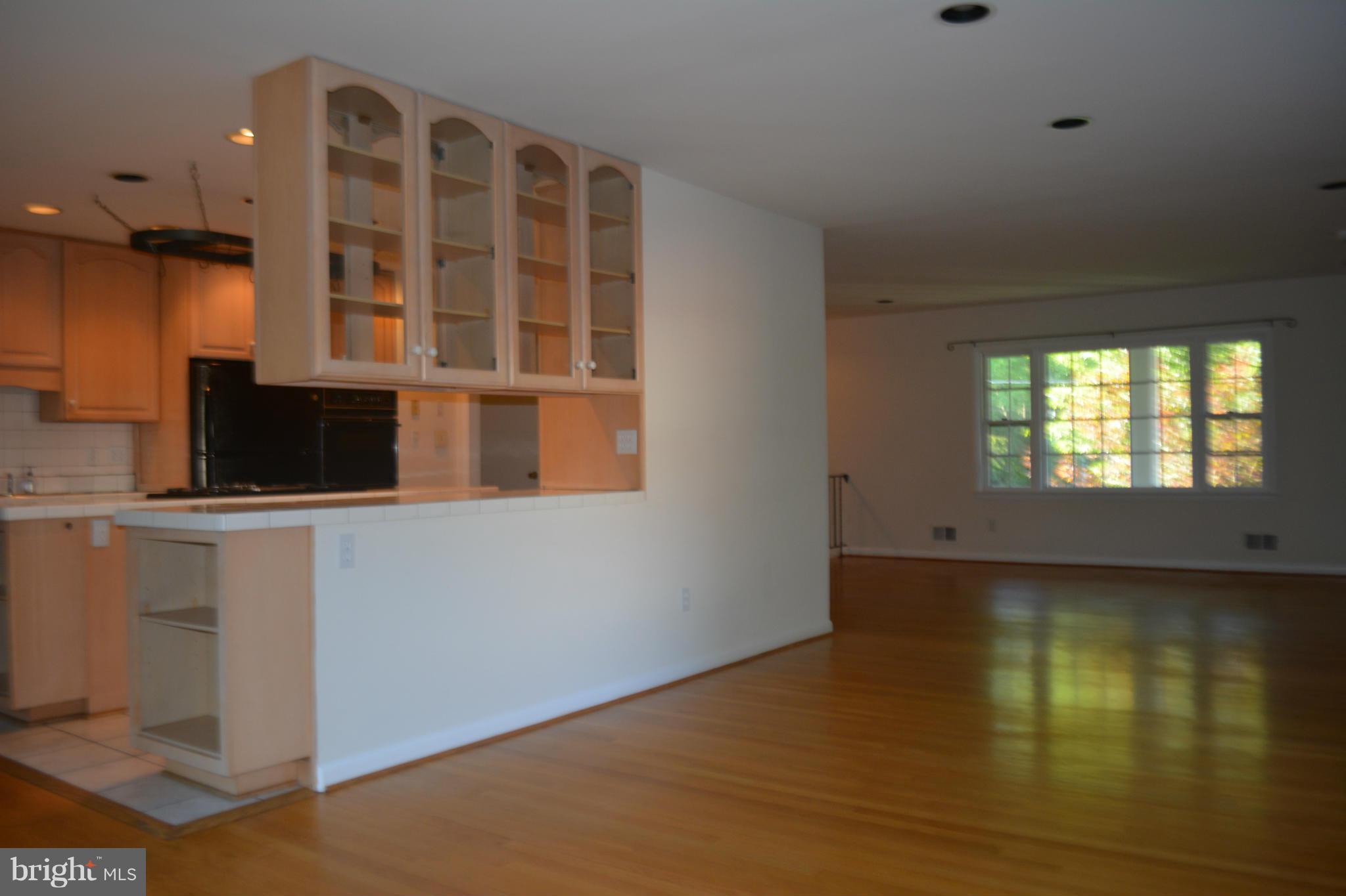 STRATFORD LANDING - Residential Lease