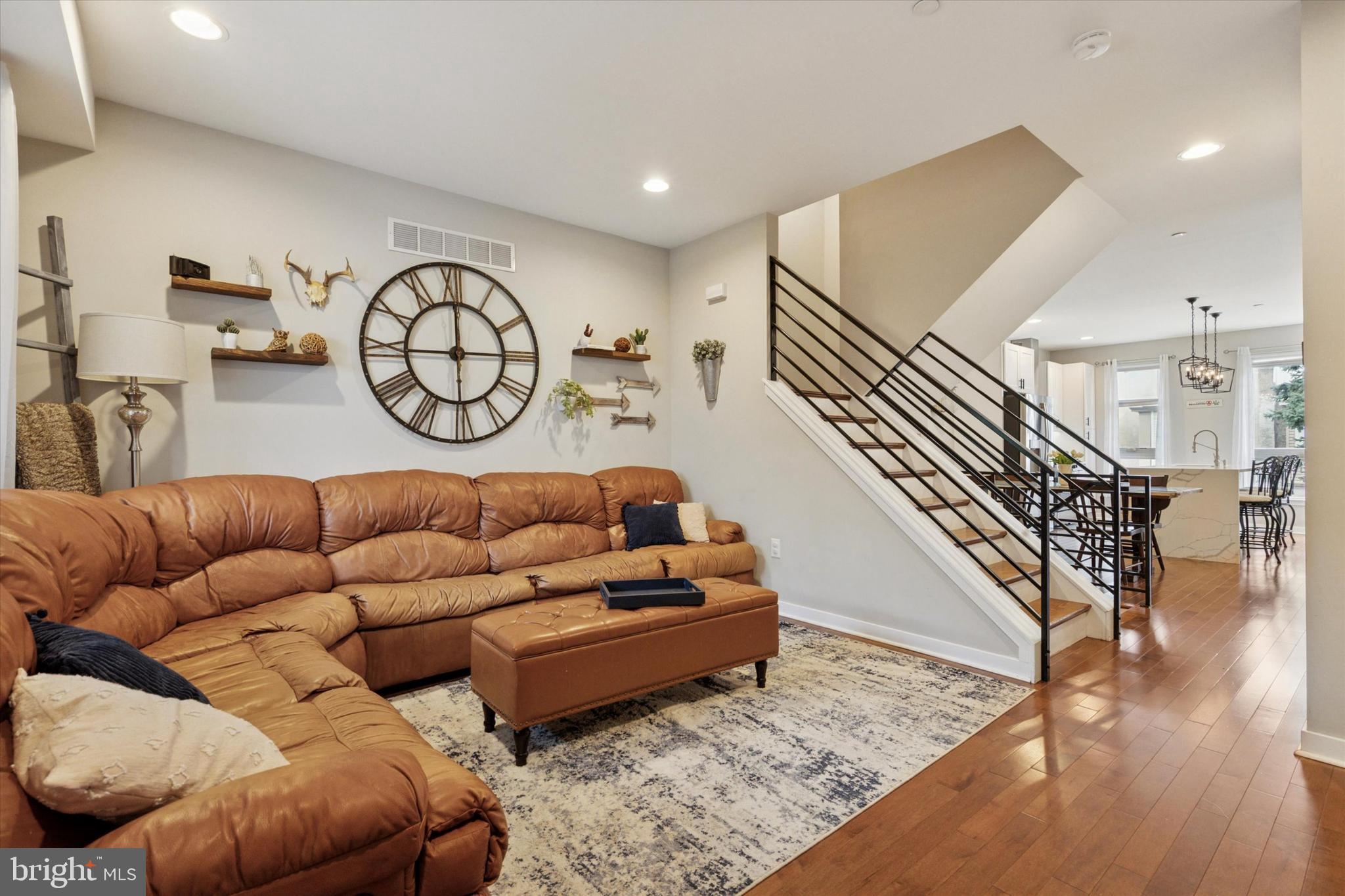 MANAYUNK - Residential