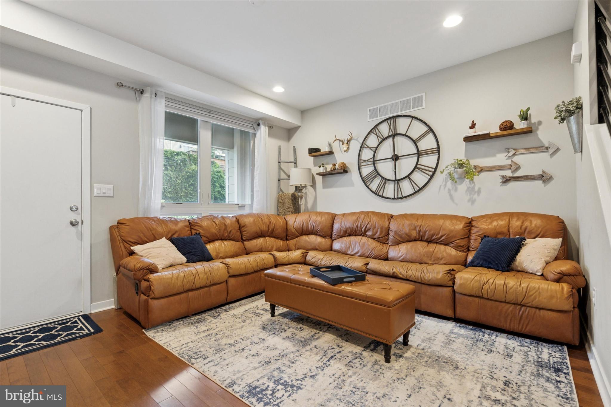 MANAYUNK - Residential