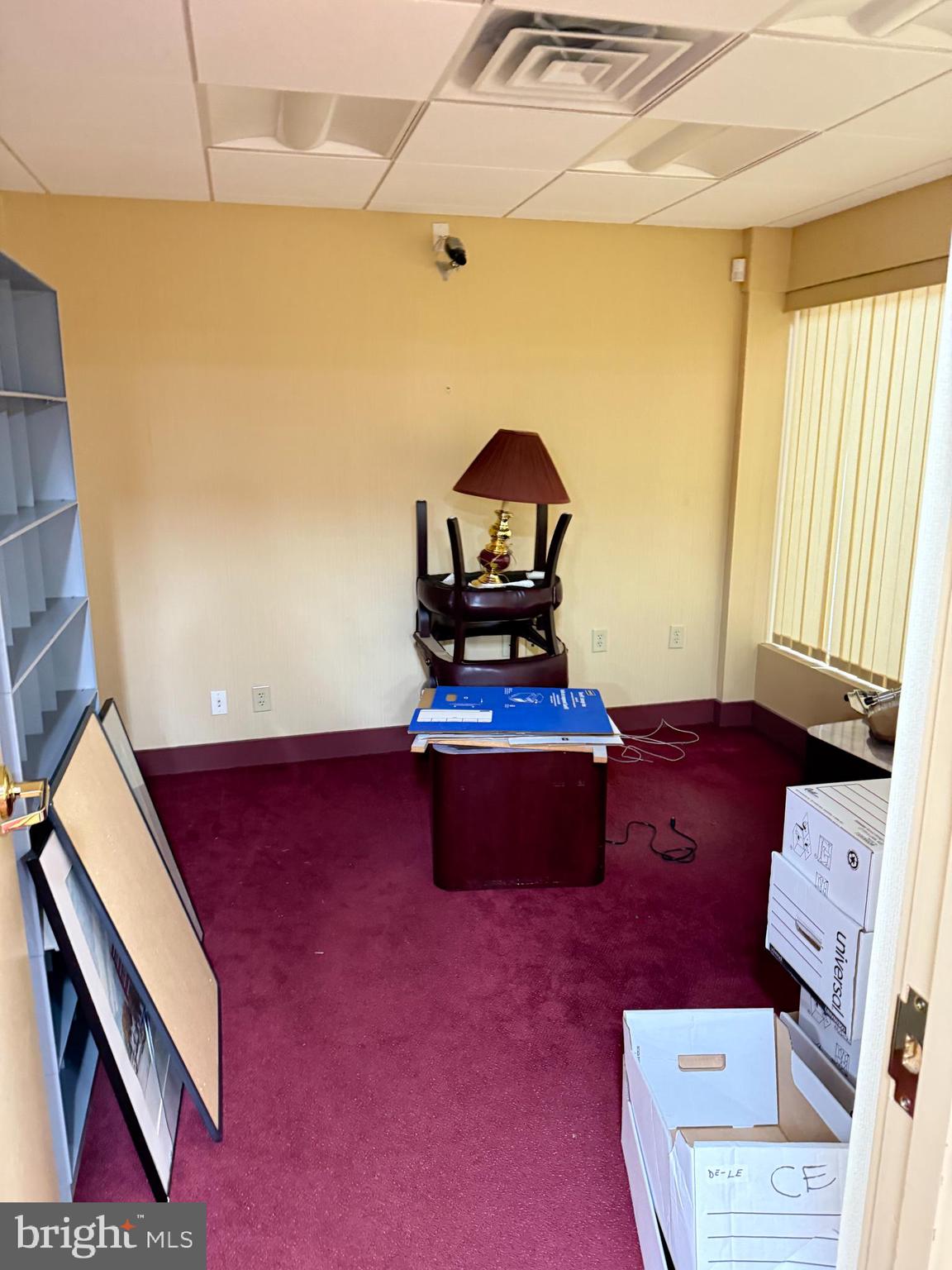 THOMAS JOHNSON SURGERY CENTER - Commercial Lease