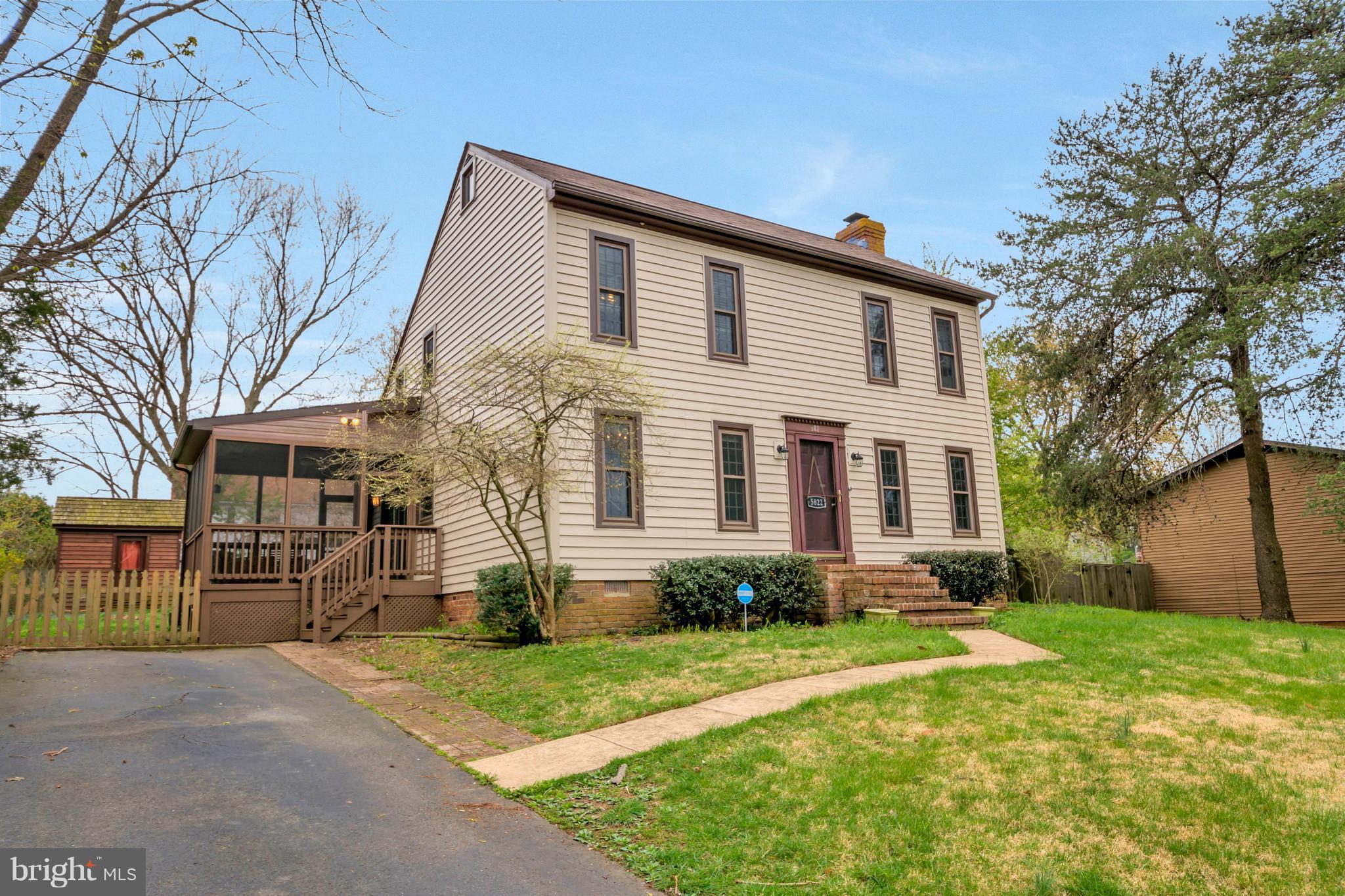 SHERATON HILLS EAST - Residential