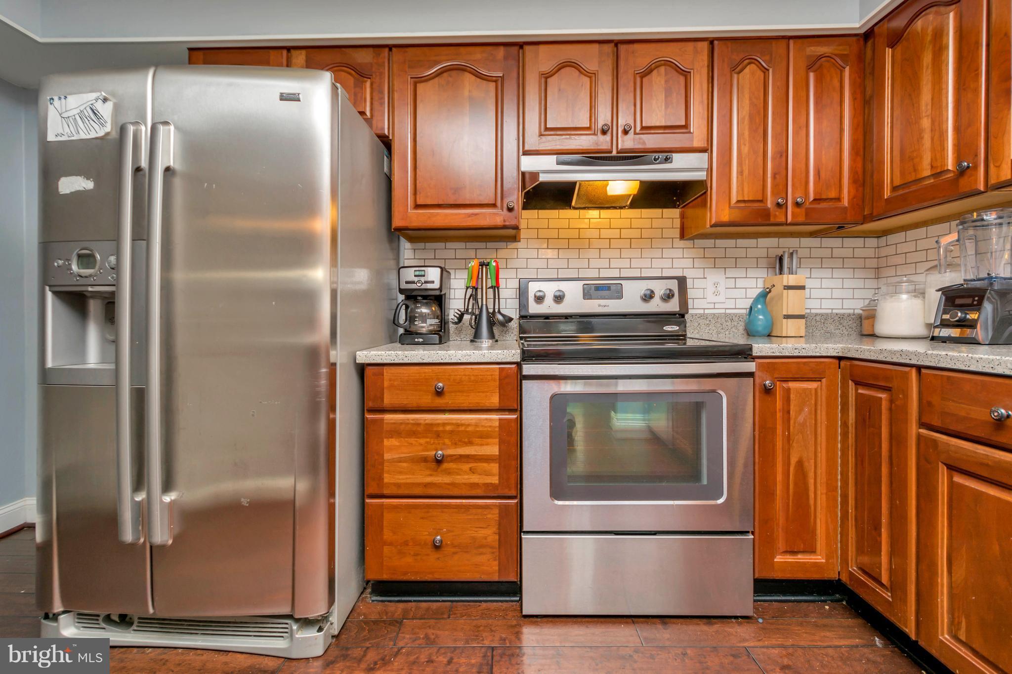 SHERATON HILLS EAST - Residential