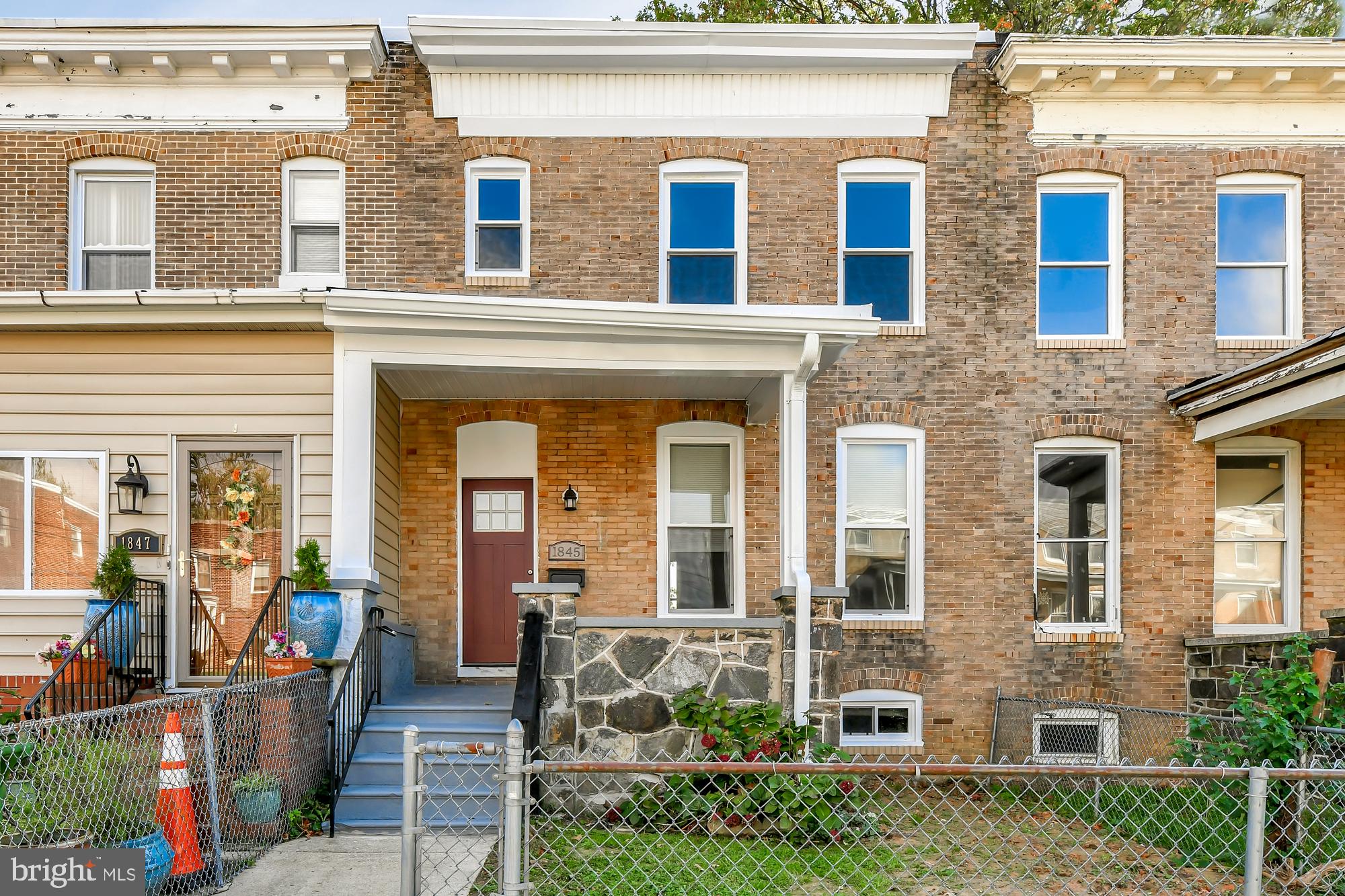 COLDSTREAM HOMESTEAD MONTEBELLO HISTORIC DISTRICT - Residential Lease