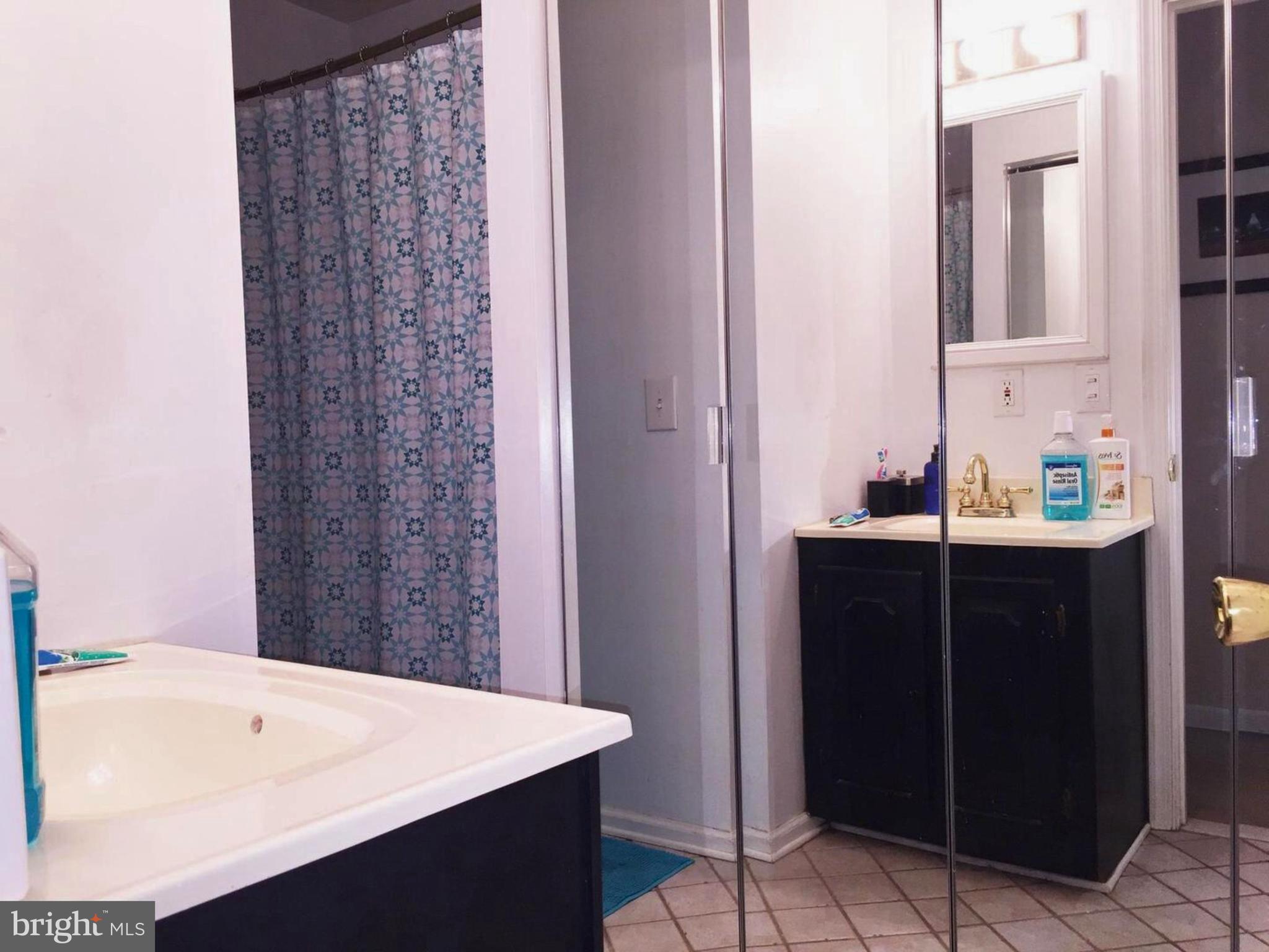 RIVERSIDE - Residential