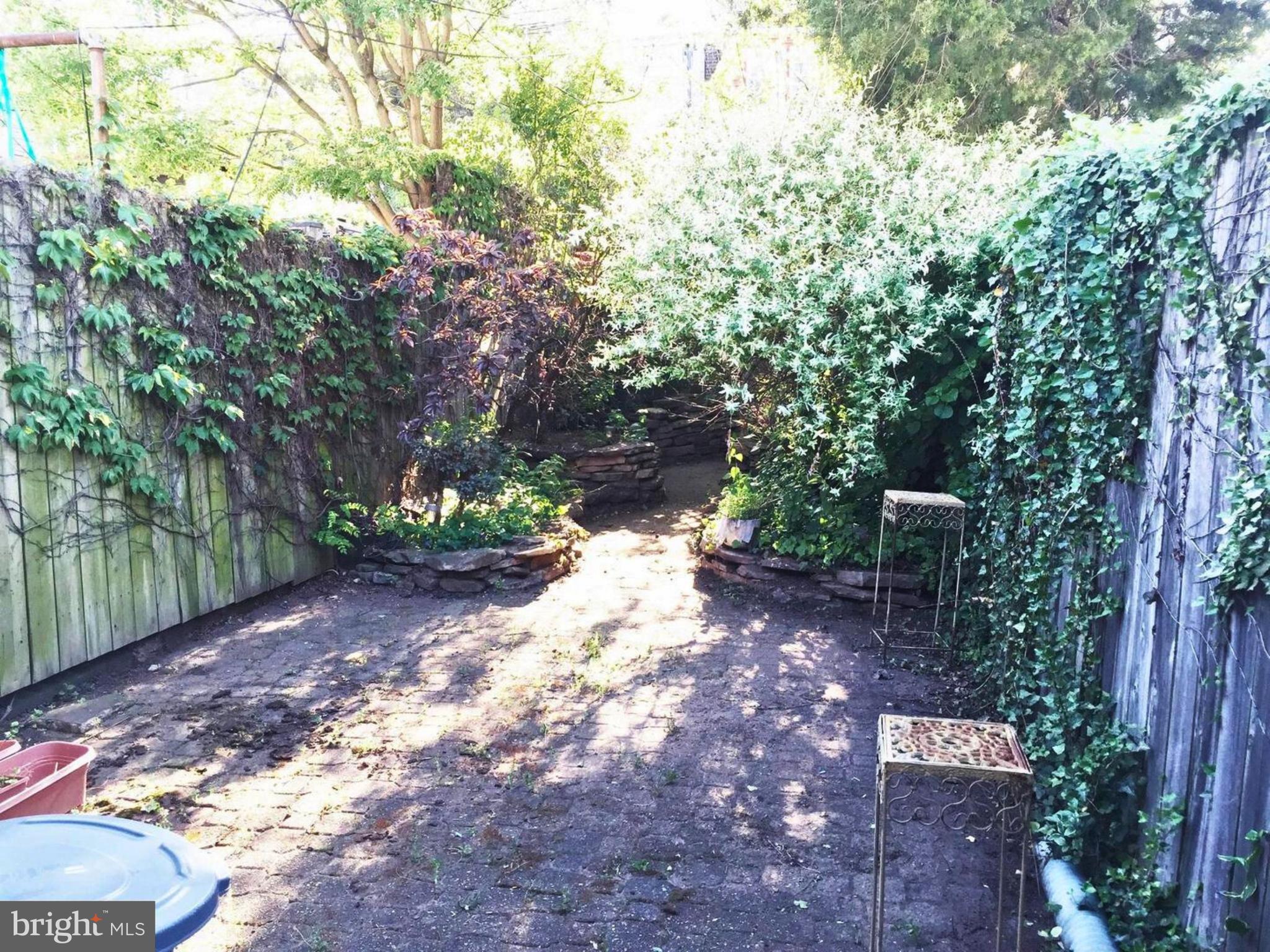 RIVERSIDE - Residential