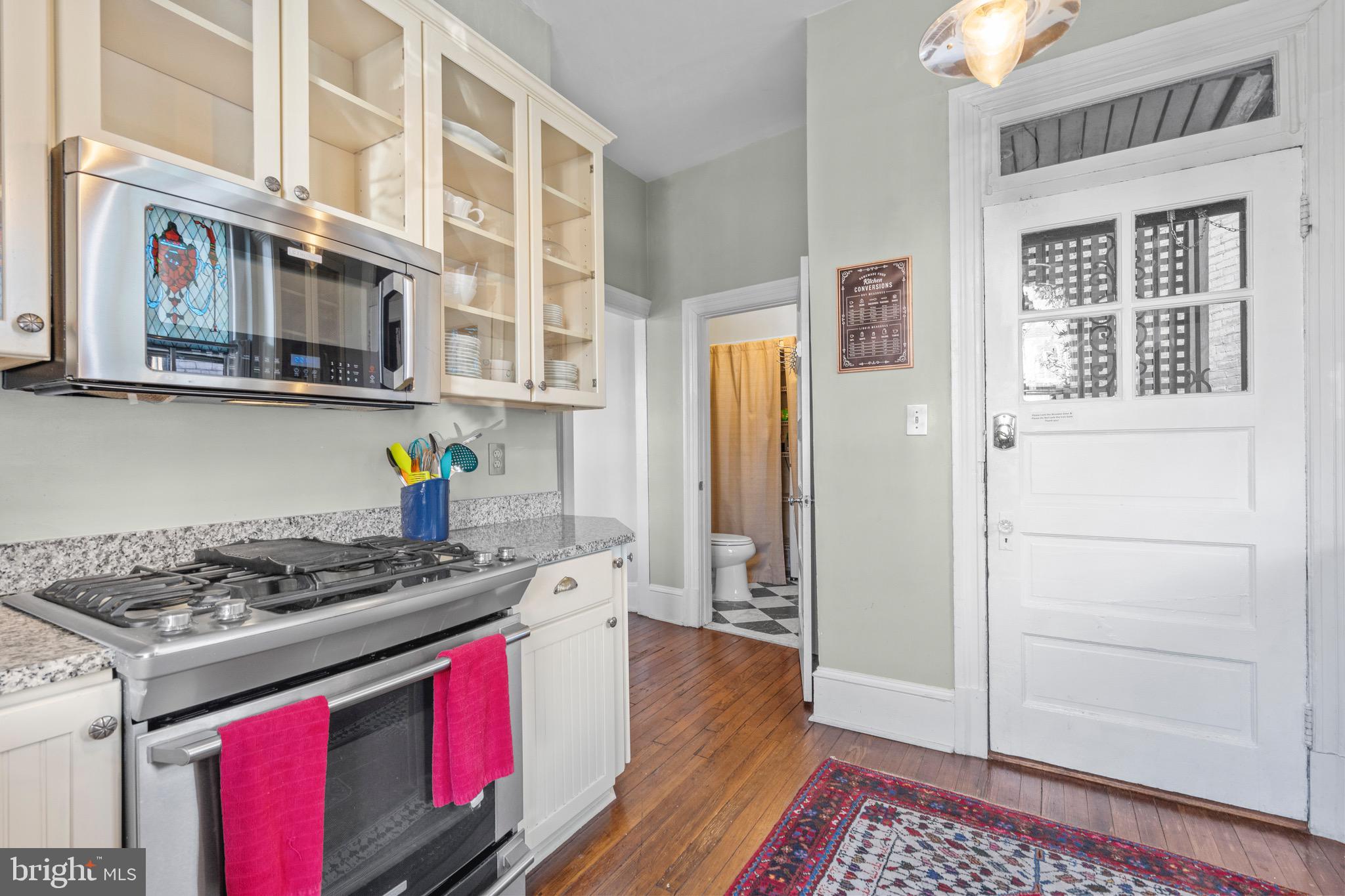 CAPITOL HILL - Residential