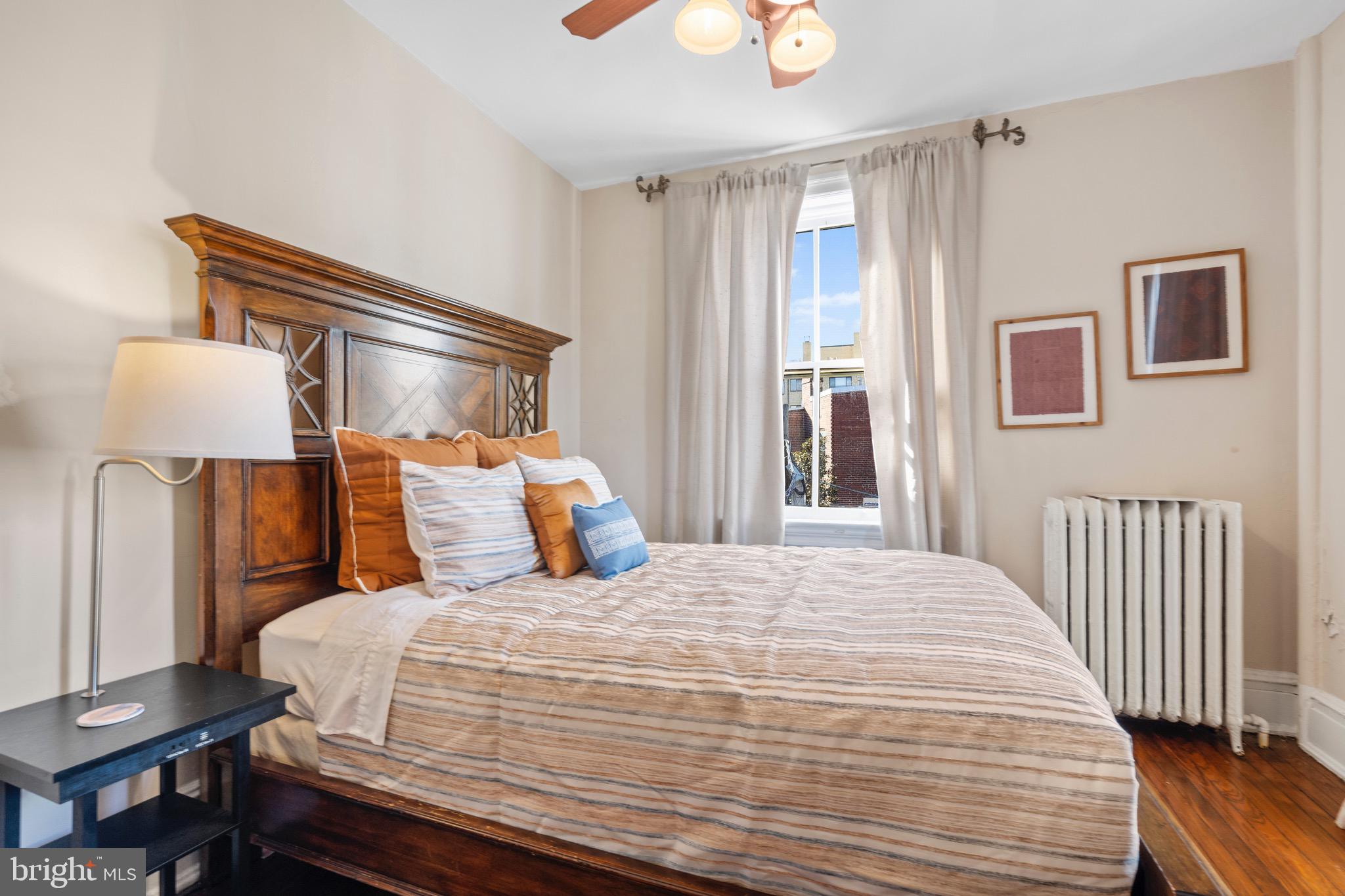 CAPITOL HILL - Residential