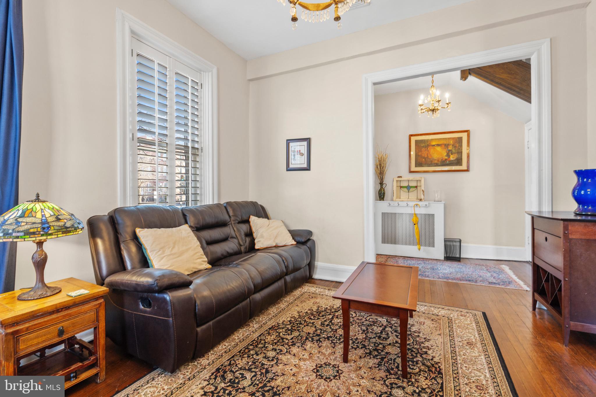 CAPITOL HILL - Residential