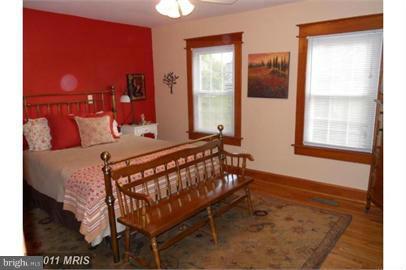 PLEASANT HILL PARK - Residential Lease