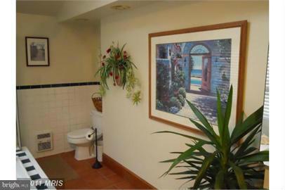 PLEASANT HILL PARK - Residential Lease