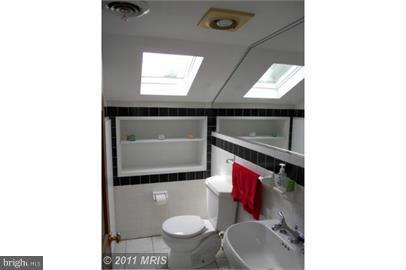 PLEASANT HILL PARK - Residential Lease