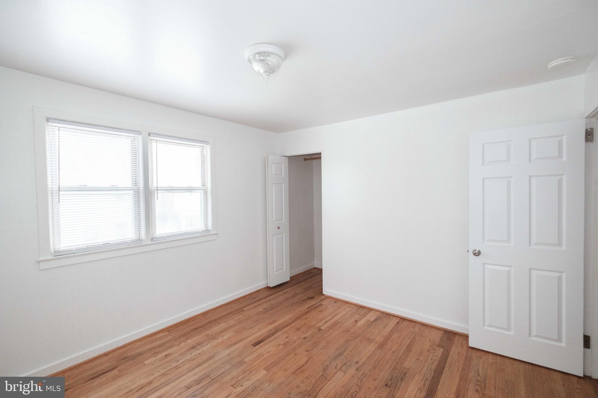 IVERSON SQUARE CONDOMINIUM - Residential