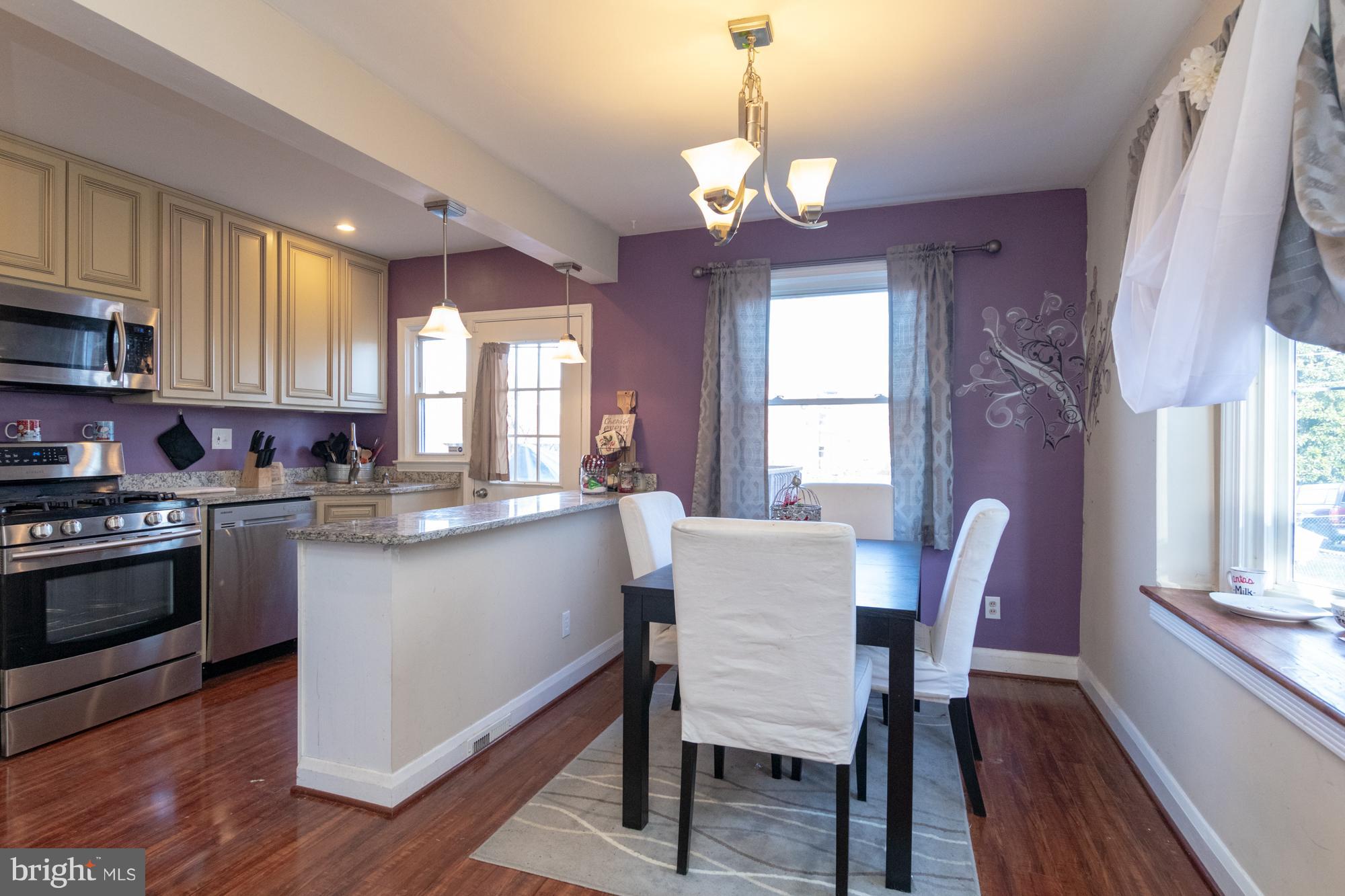 MIDDLESEX - Residential