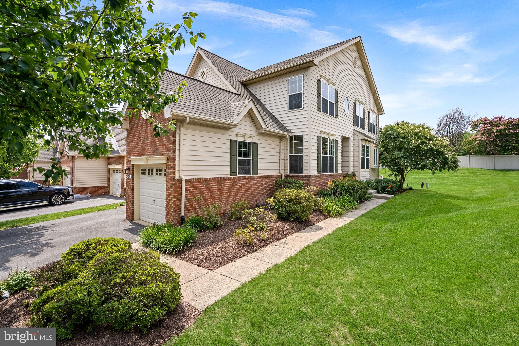 43241 SOMERSET HILLS TERRACE