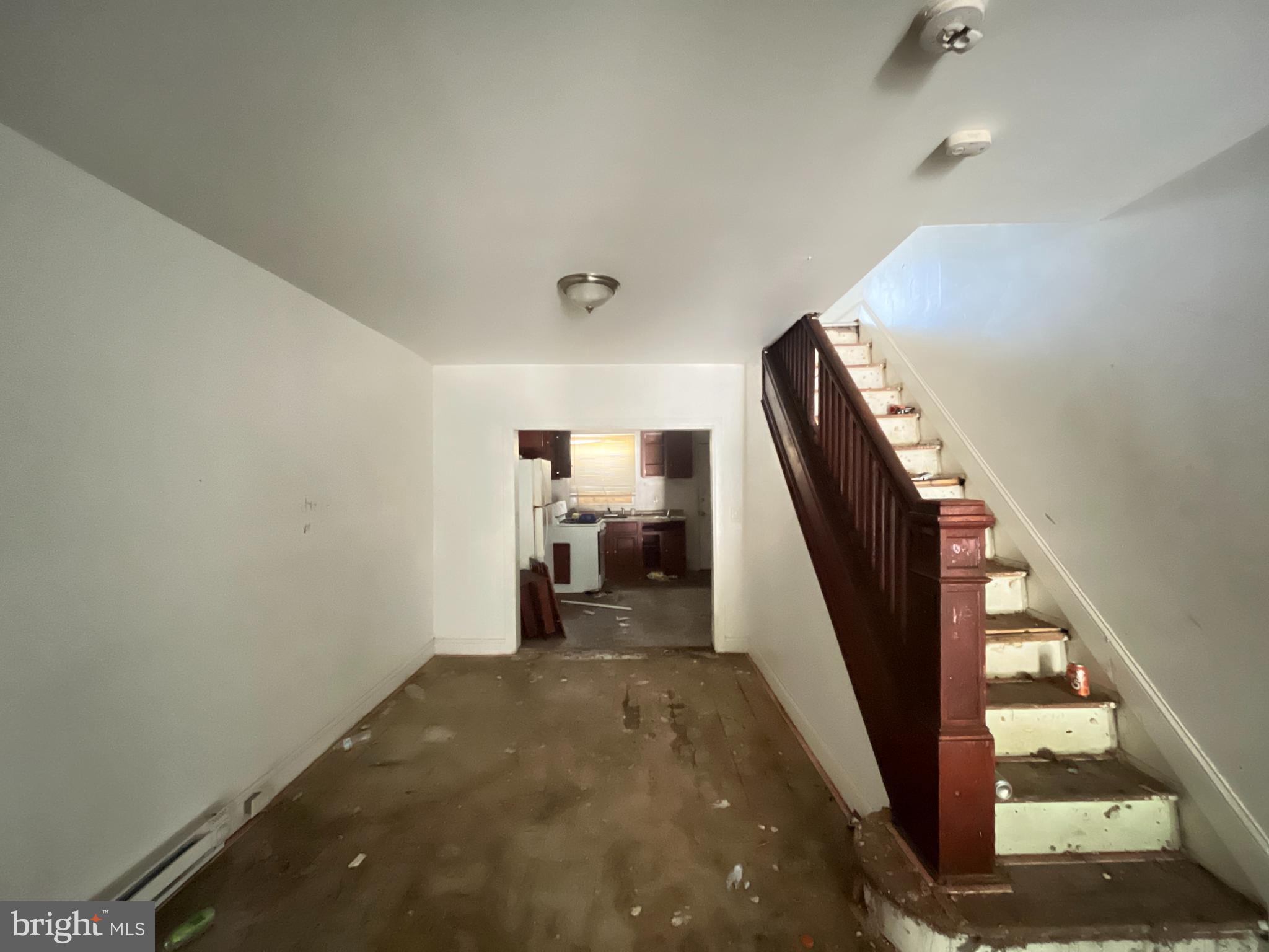2424 WILKENS AVENUE
