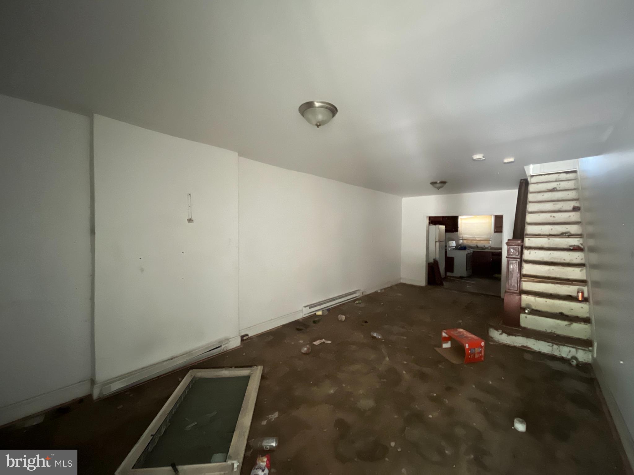 MILL HILL - Residential